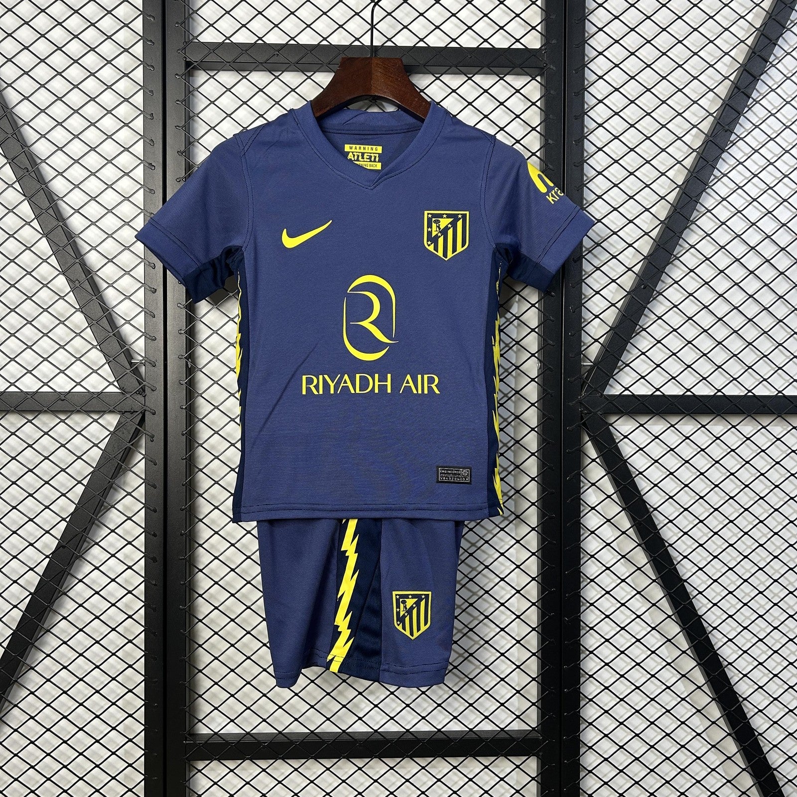 25 26 Kids Atletico Madrid Away