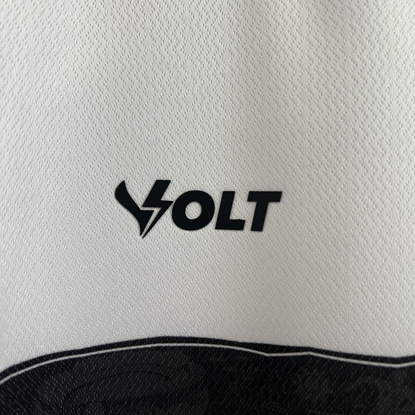 24 25 Holy Cross Away