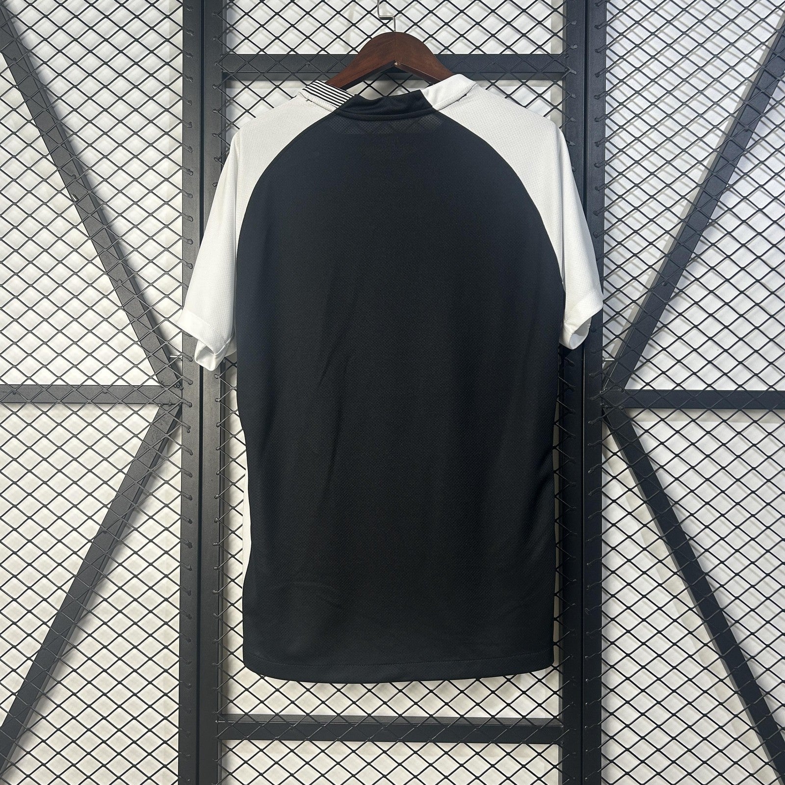 25 26 Corinthians Away