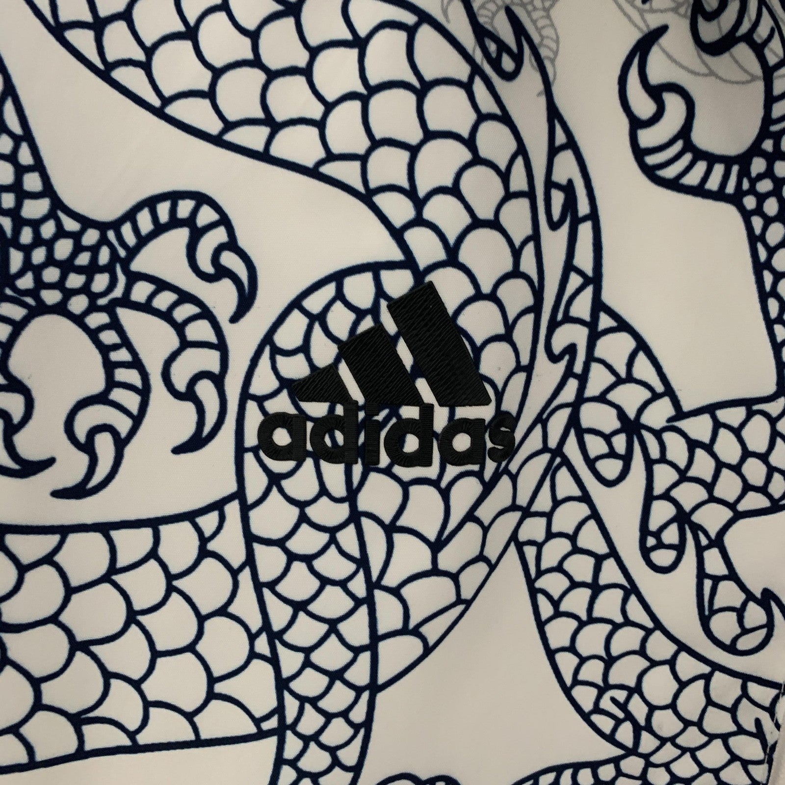 23 24 Real Madrid Trench Coat Reversible 3