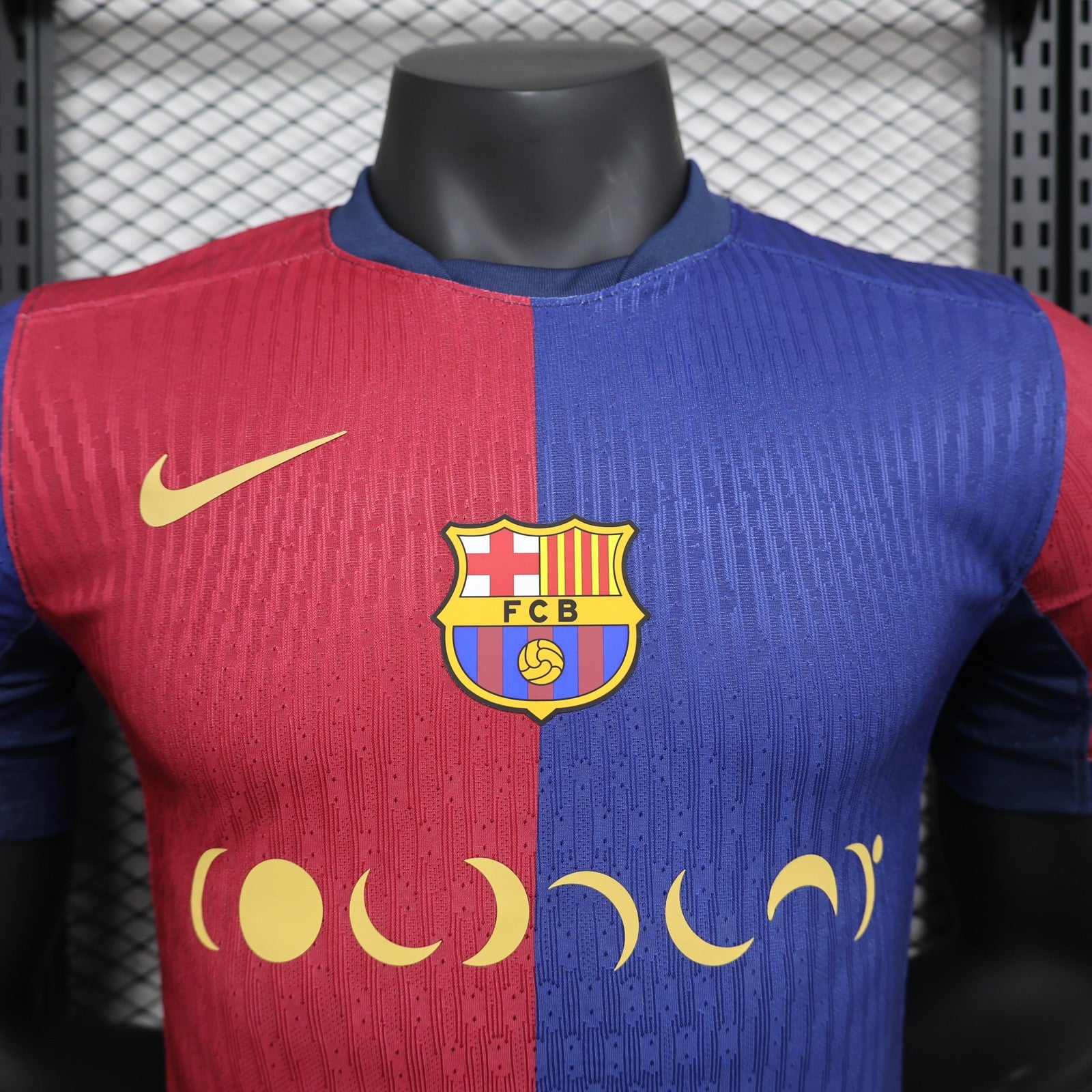 24_25 Player Barcelona Home