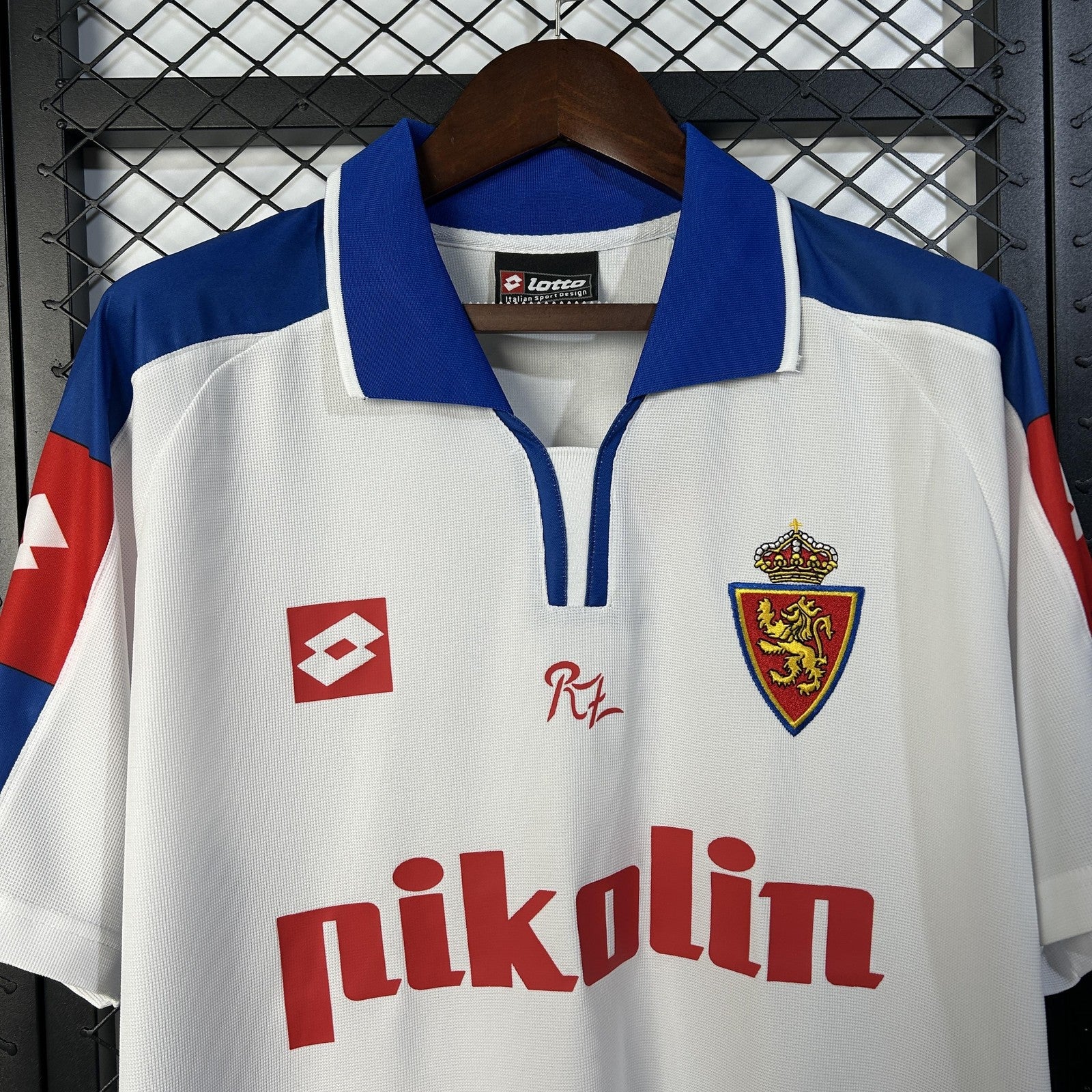 Retro 2004 Zaragoza Home