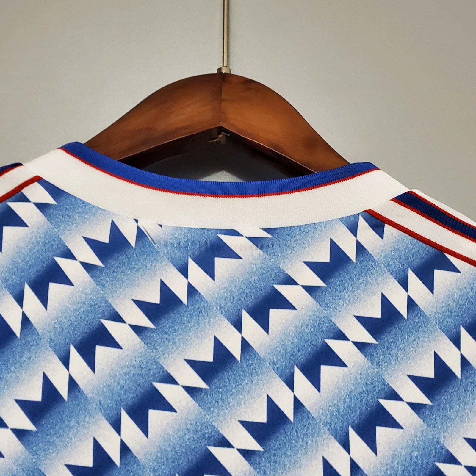 Retro 90 92 M U Away