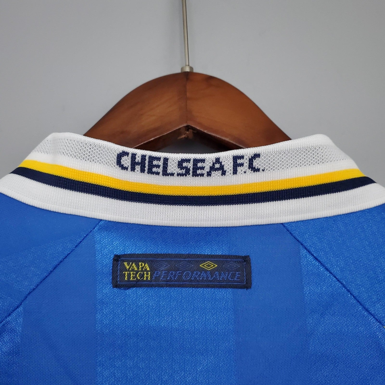 Retro Chelsea 97 99 Home
