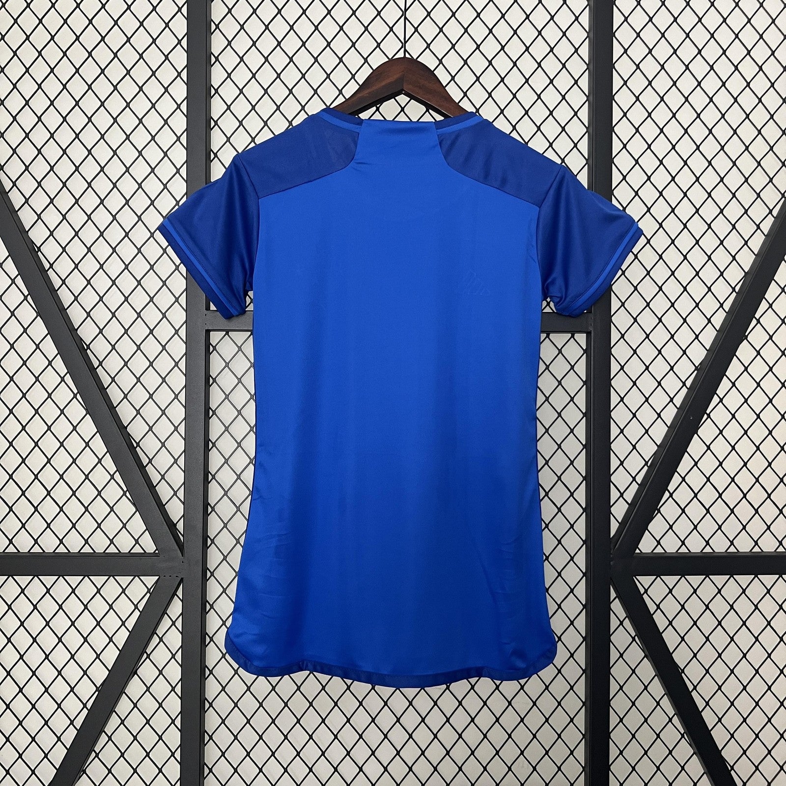 24 25 Women Cruzeiro Home