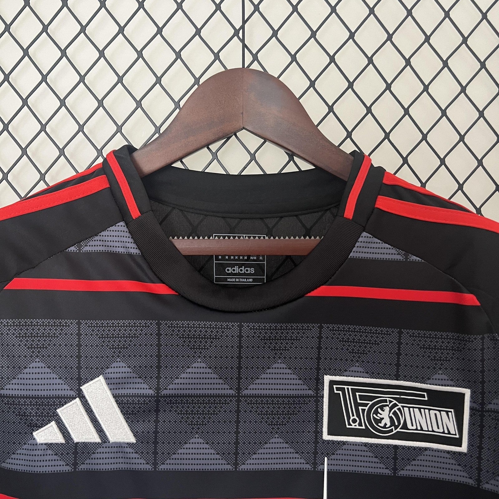 24 25 Union Berlin Away