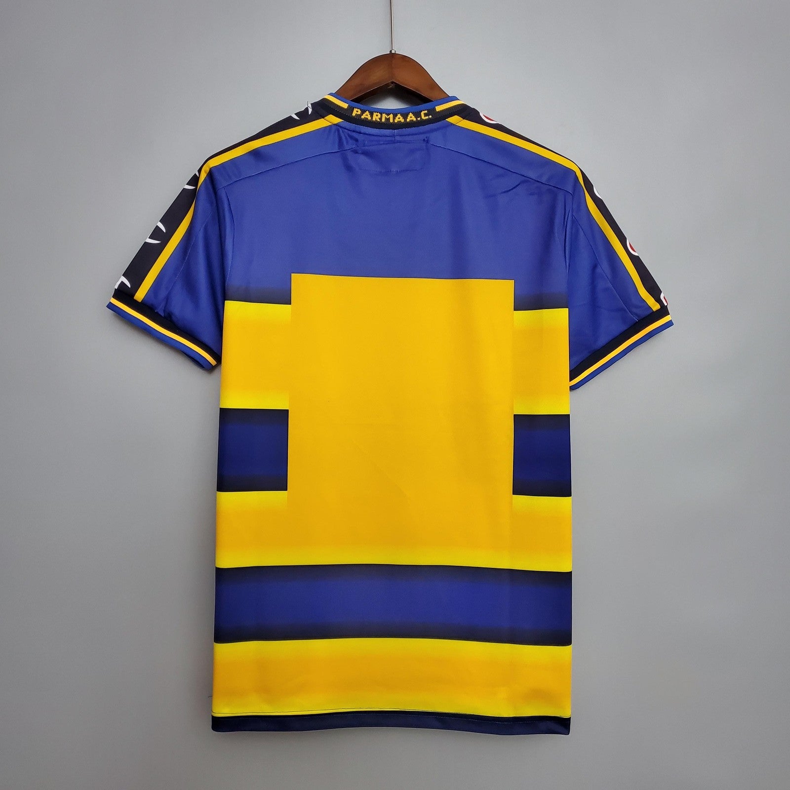 Retro Parma Home