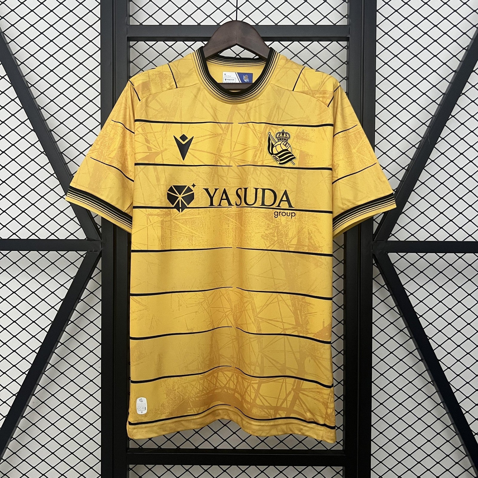 24 25 Real Sociedad Away