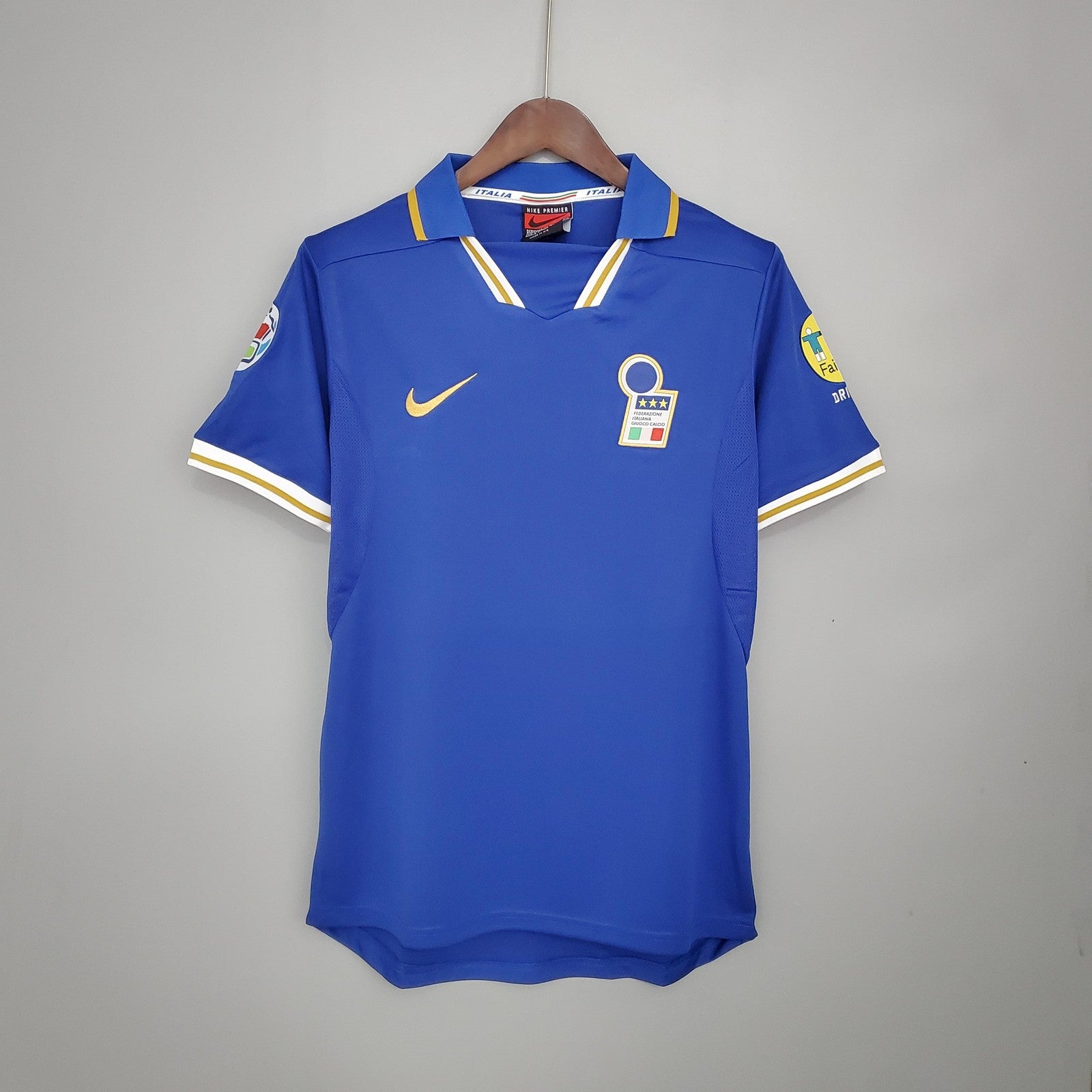 Retro Italy 1996 Home