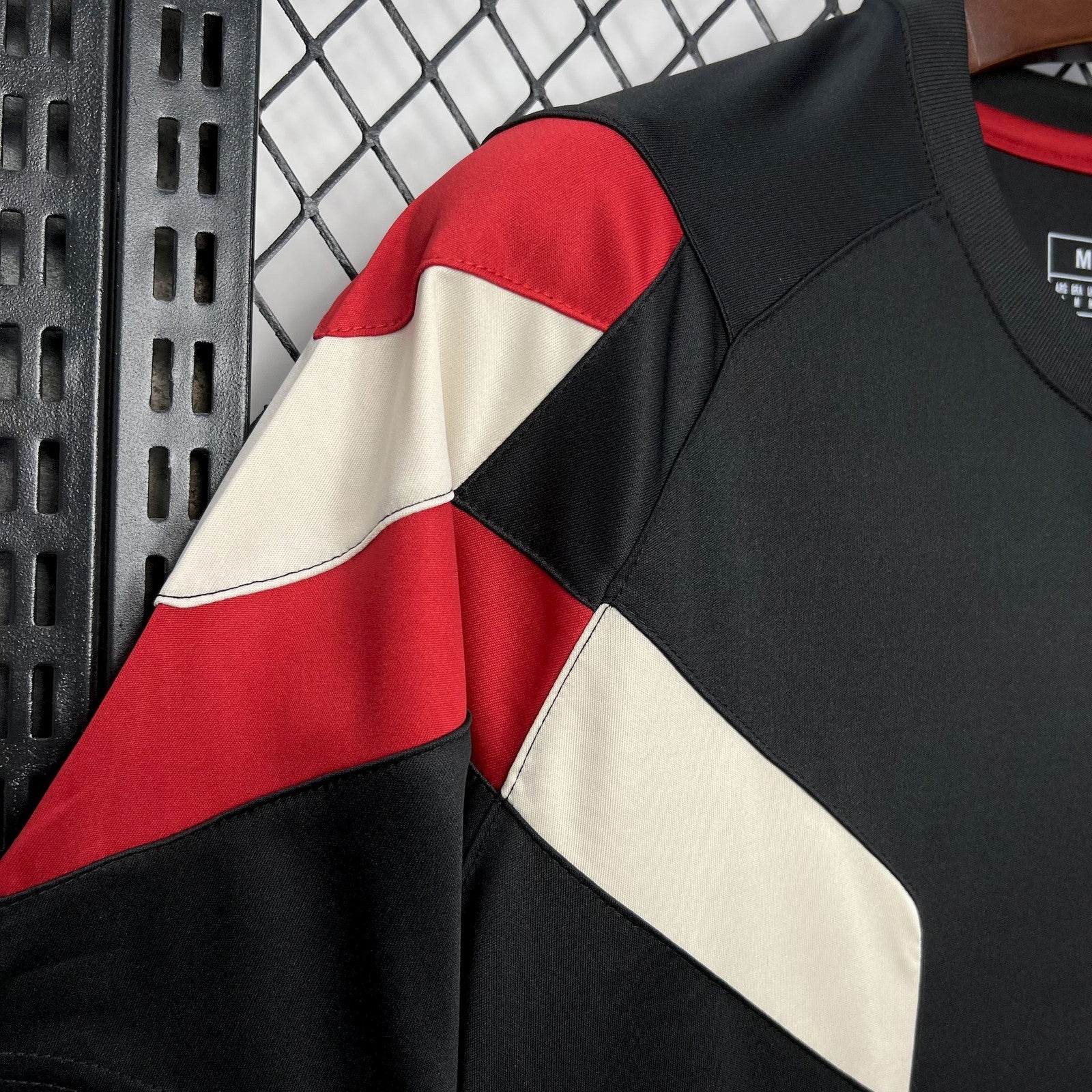 Manchester United Originals Tee Black Jersey