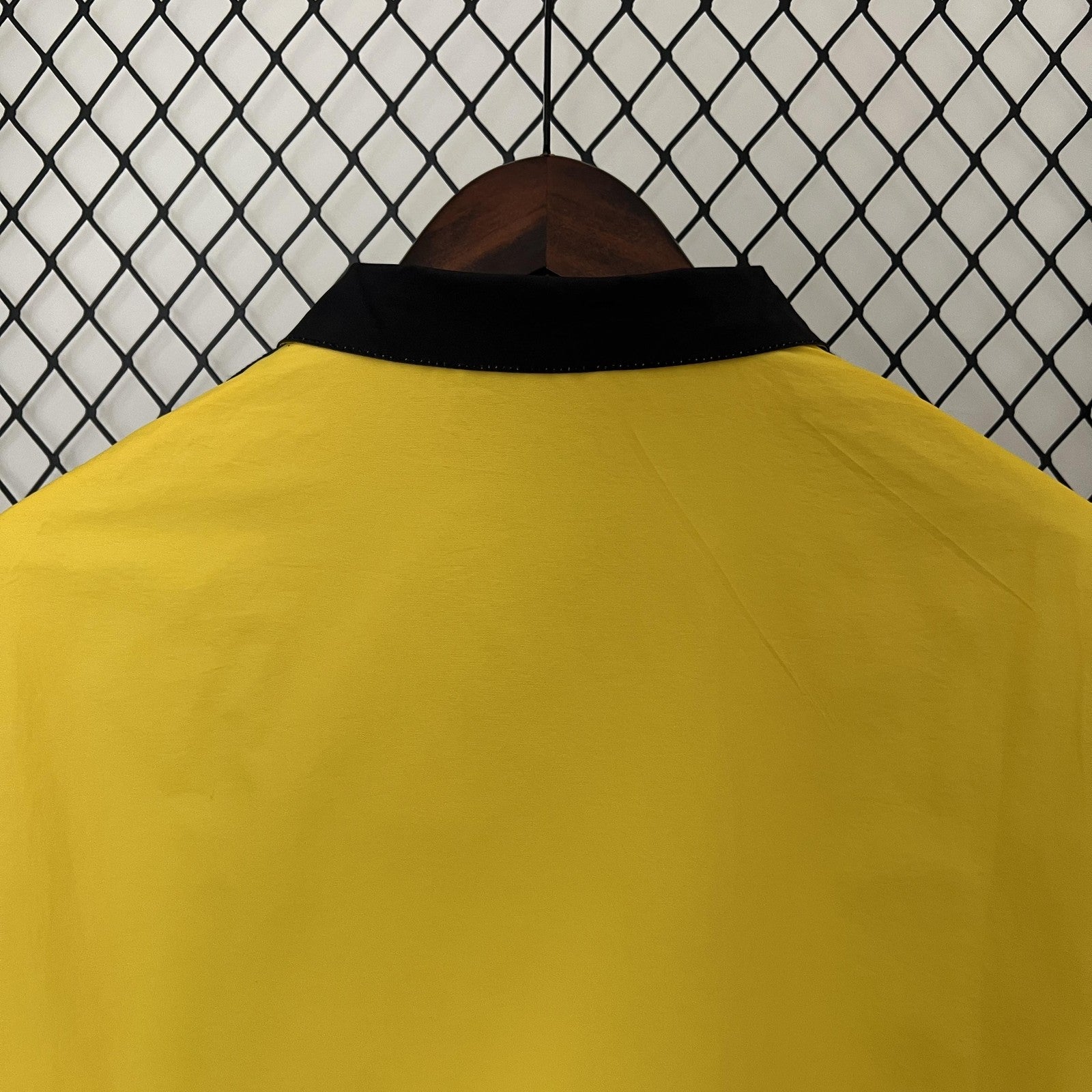 24 25 Real Madrid Trench Coat Reversible 2