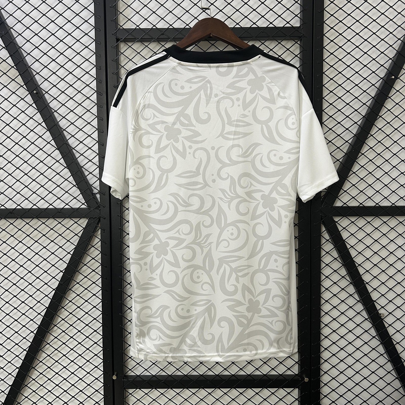 25 26 Benfica Training Jersey