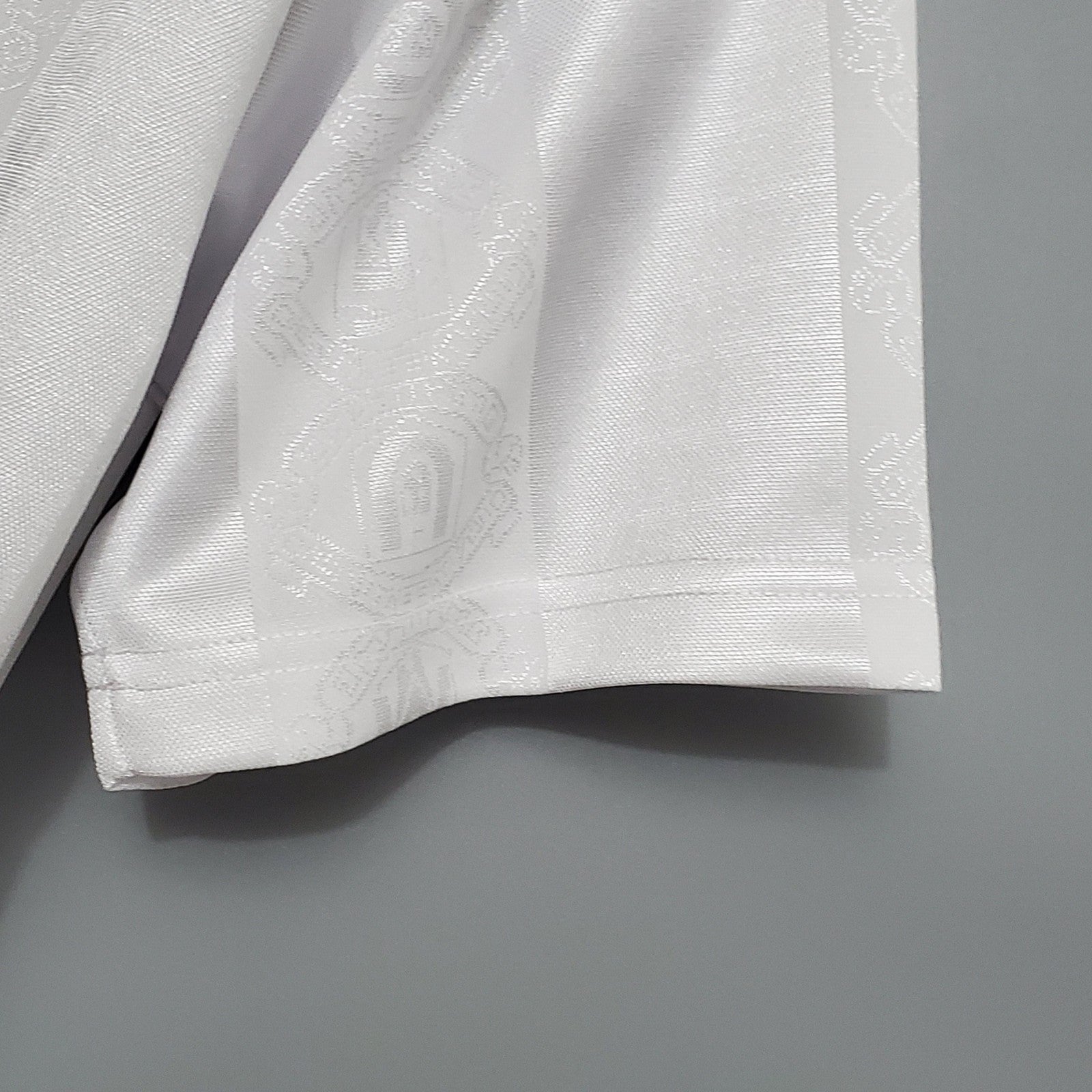 Retro 97 98 M U Away