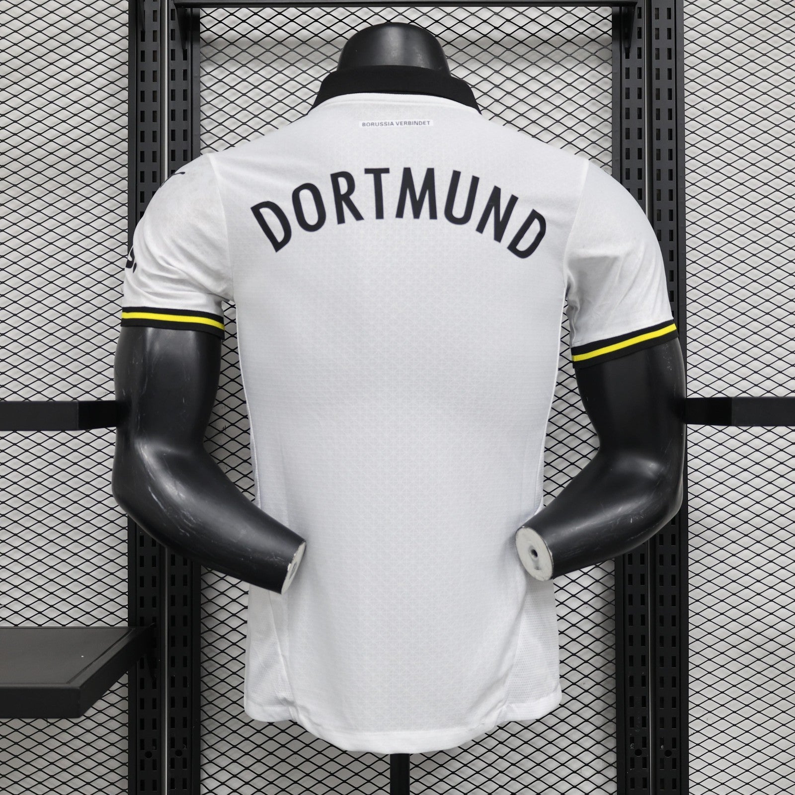 24 25 Player Dortmund White