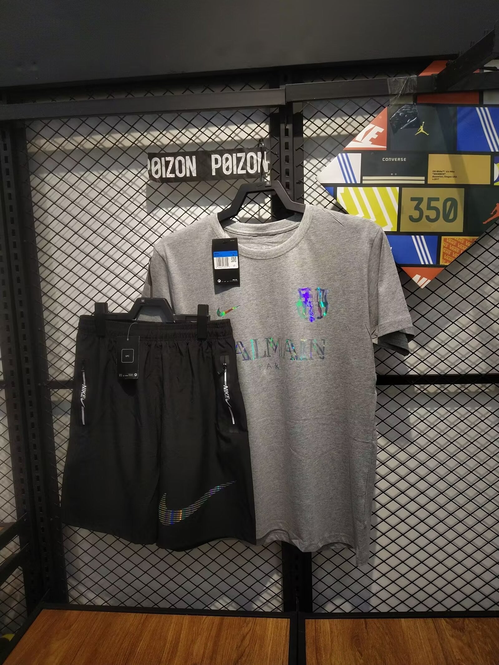 24 25 Barcelona Joint Edition 2