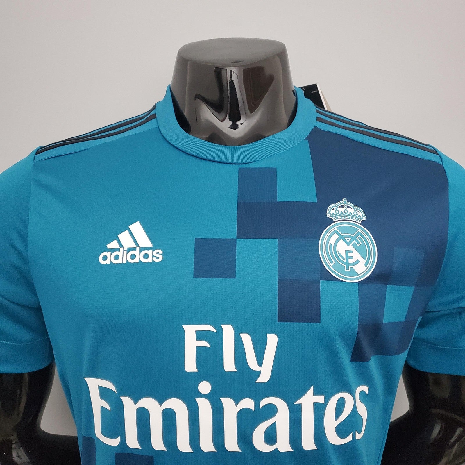 17 18 Player Version Real Madrid Third Away