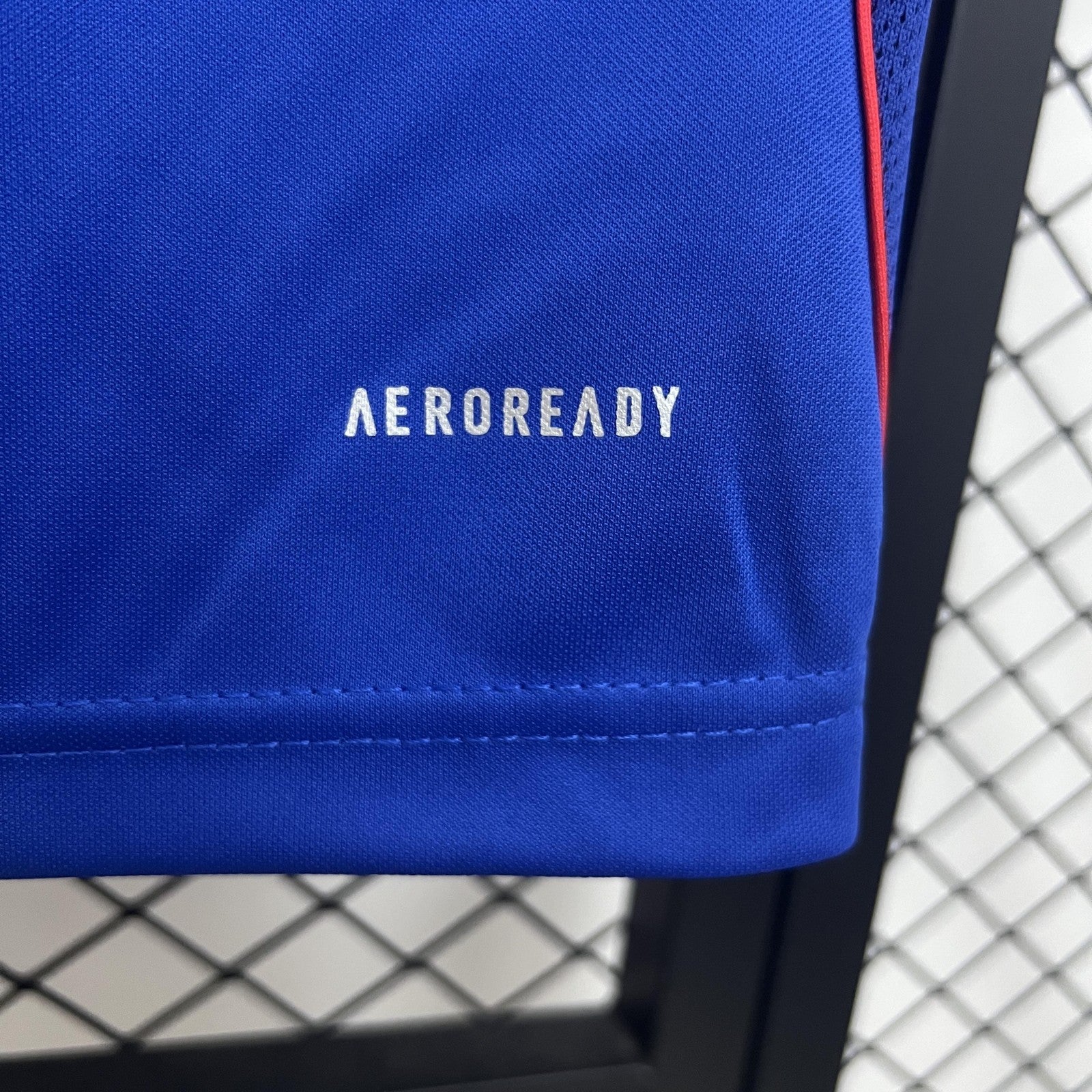 25 26 University of Chile Special Edition