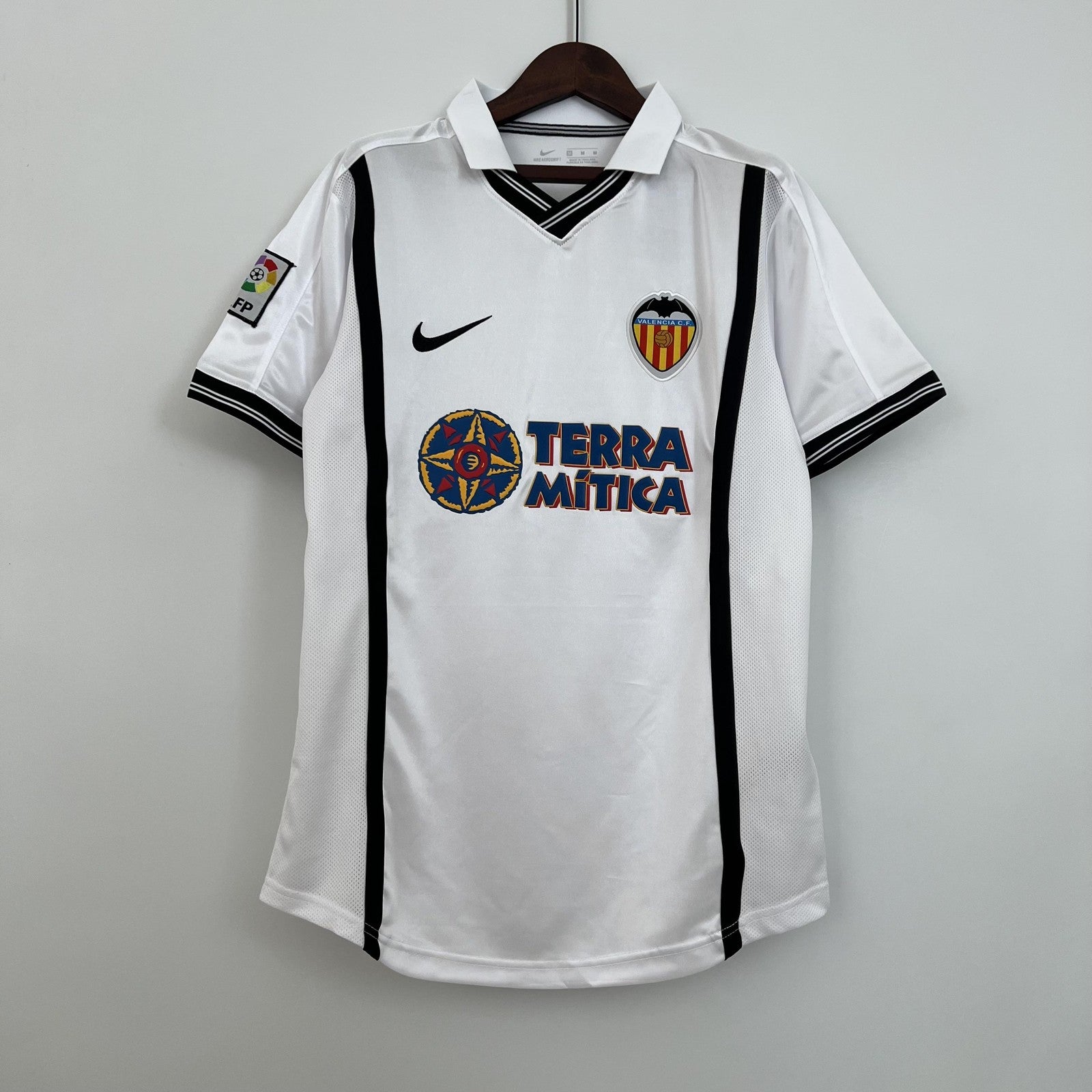 Retro Valencia 00 01 Home