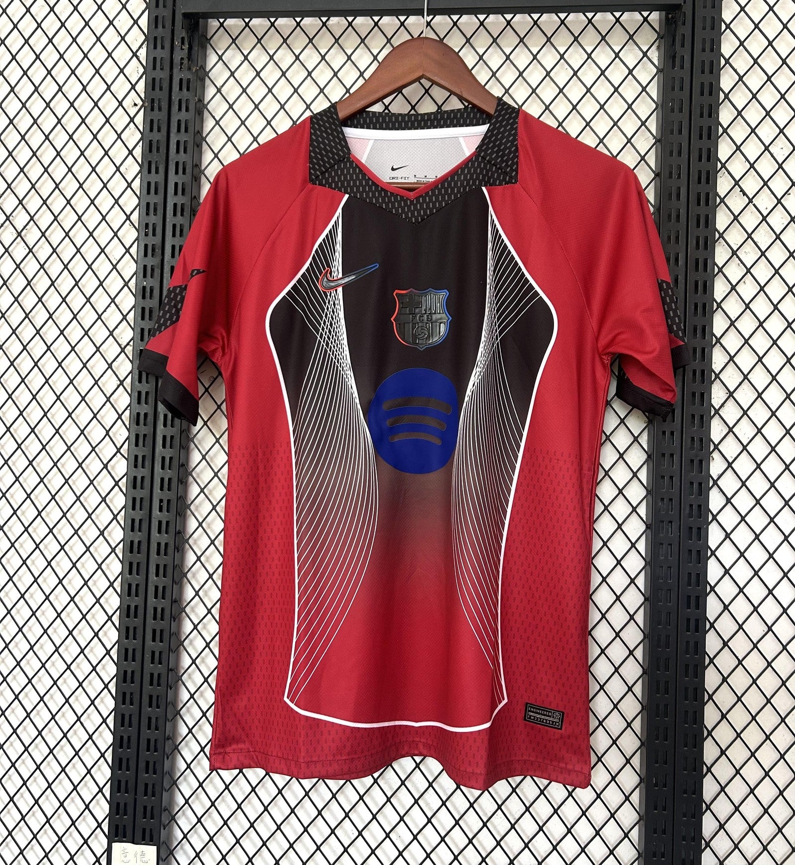 25 26 Barcelona Special Edition 4