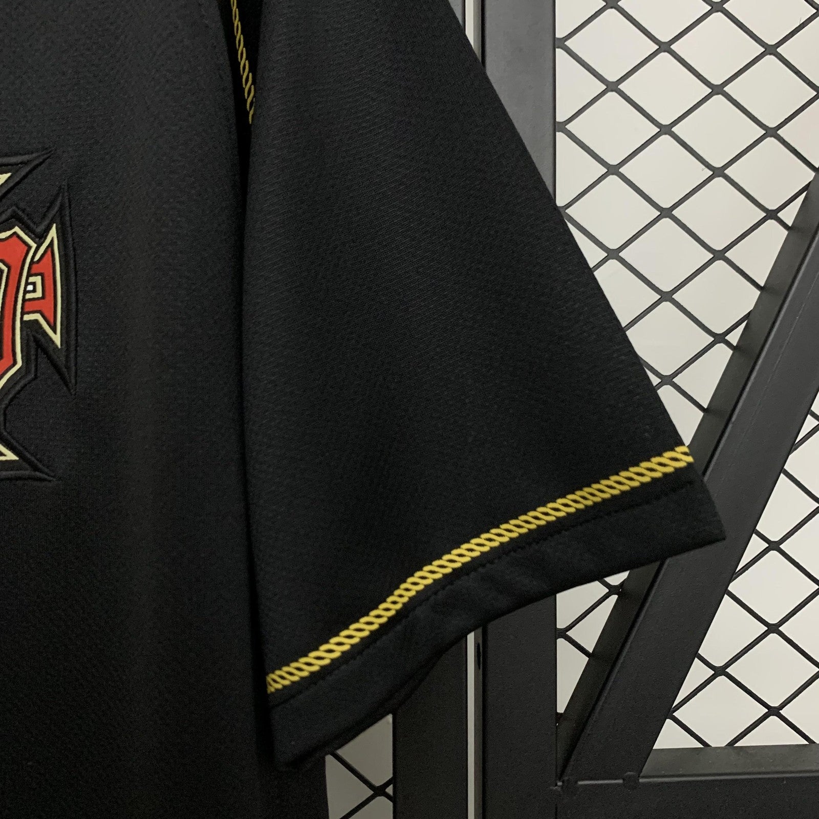 Retro Portugal 2006 Away