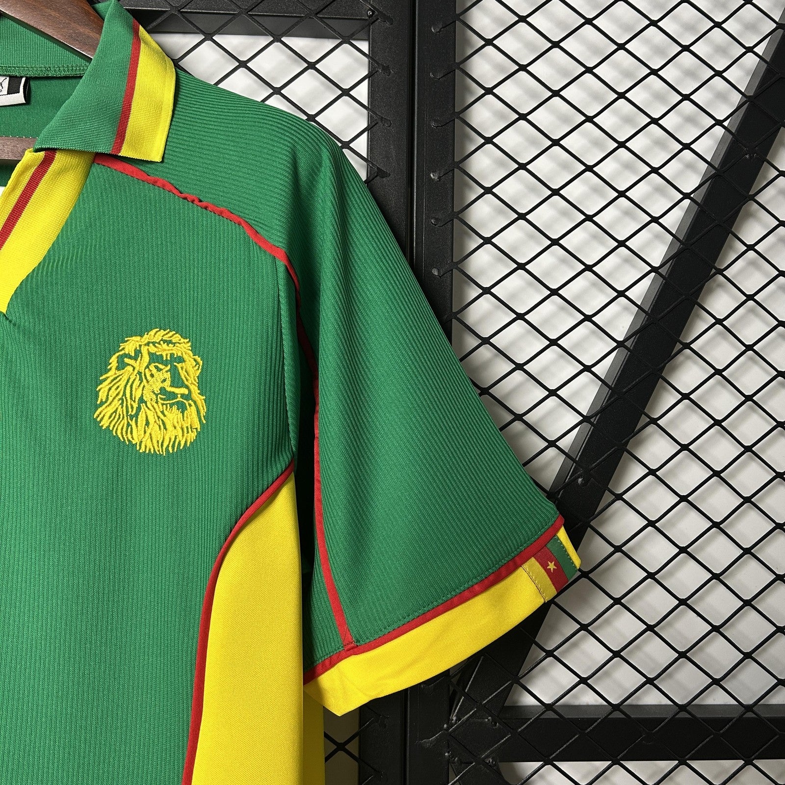 Retro Cameroon 1998 Home