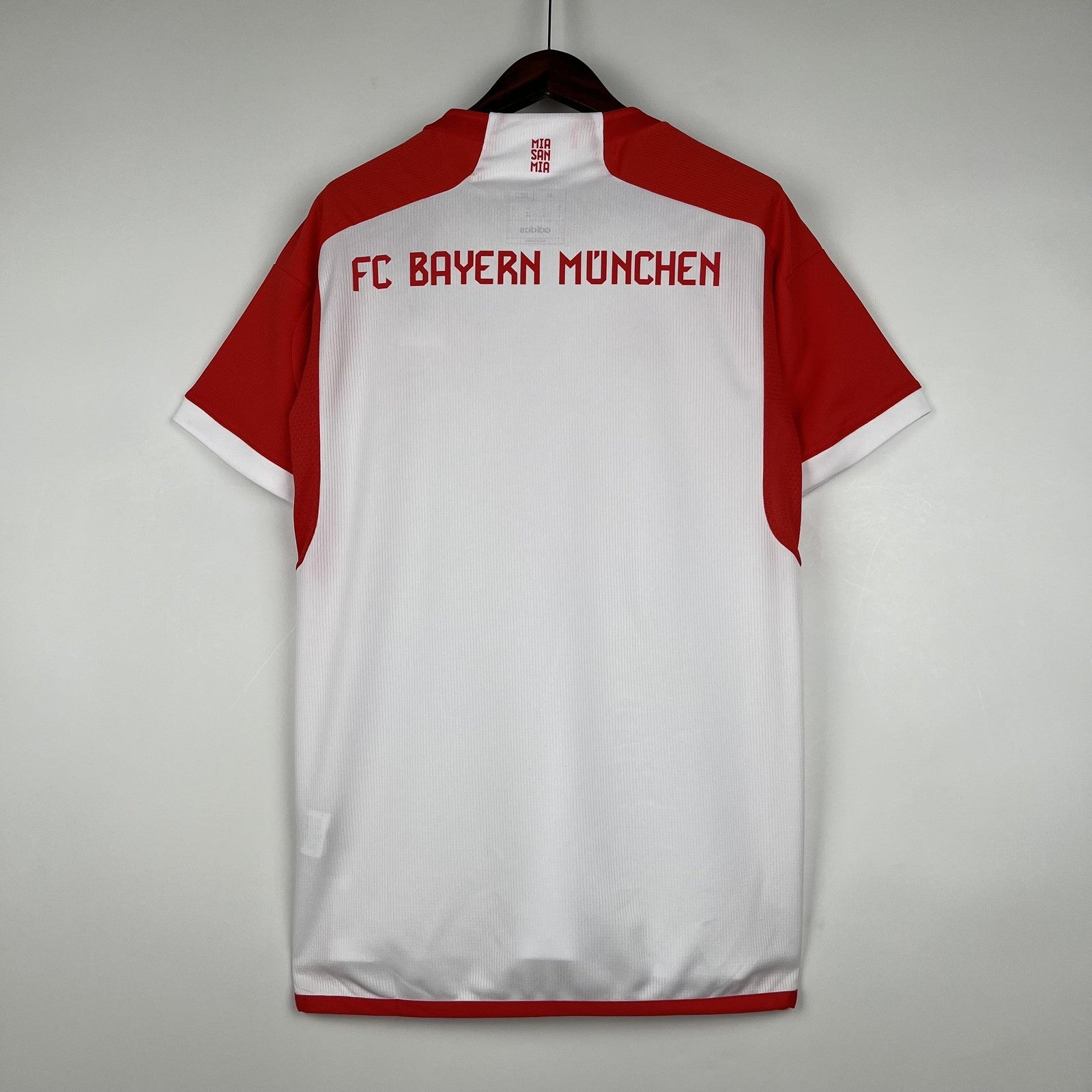 23 24 Bayern Munich Home