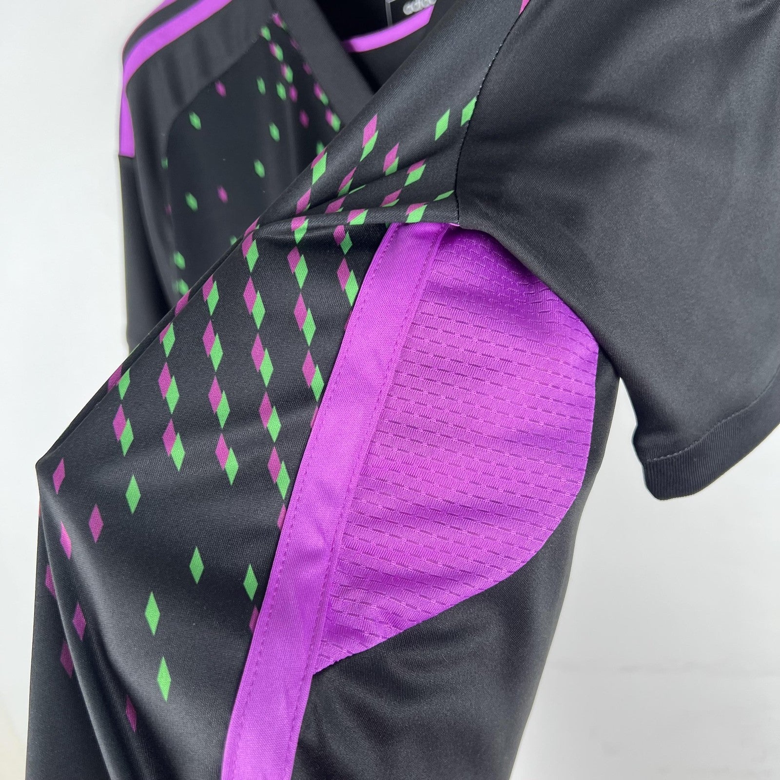 23 24 Bayern Munich Away