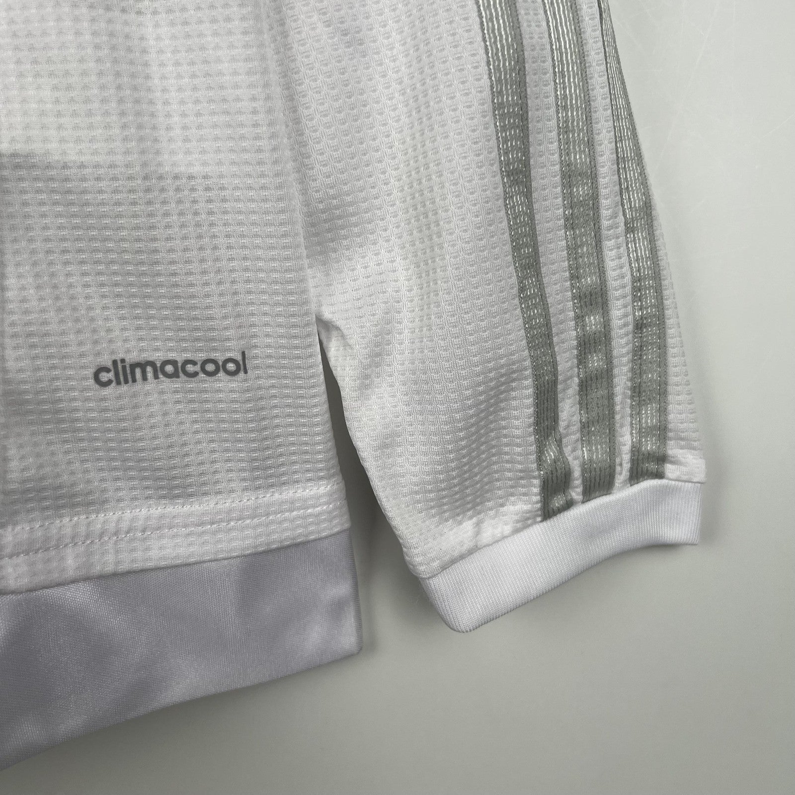 Retro Real Madrid 15 16 Long Sleeve Home