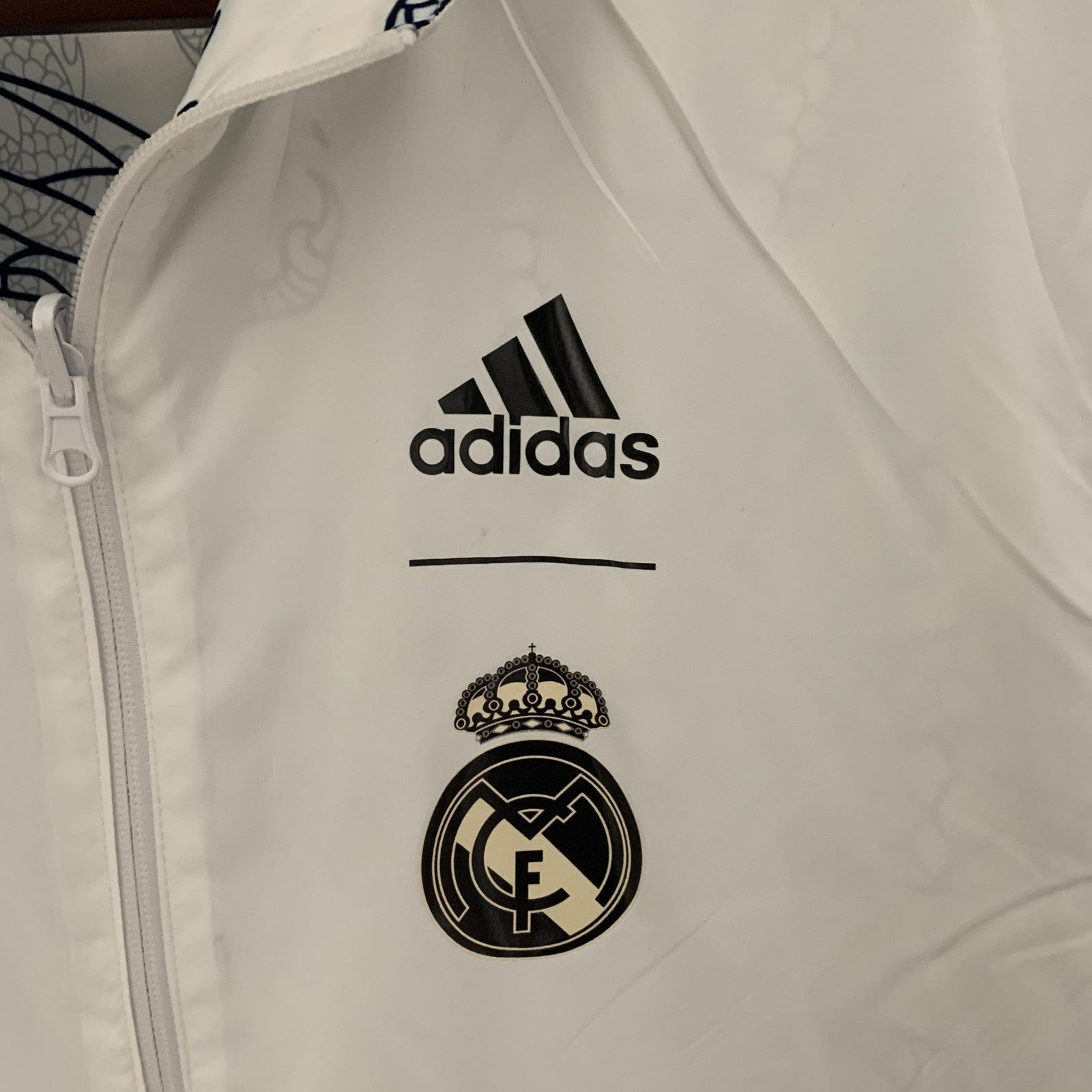 23 24 Real Madrid Trench Coat Reversible 3
