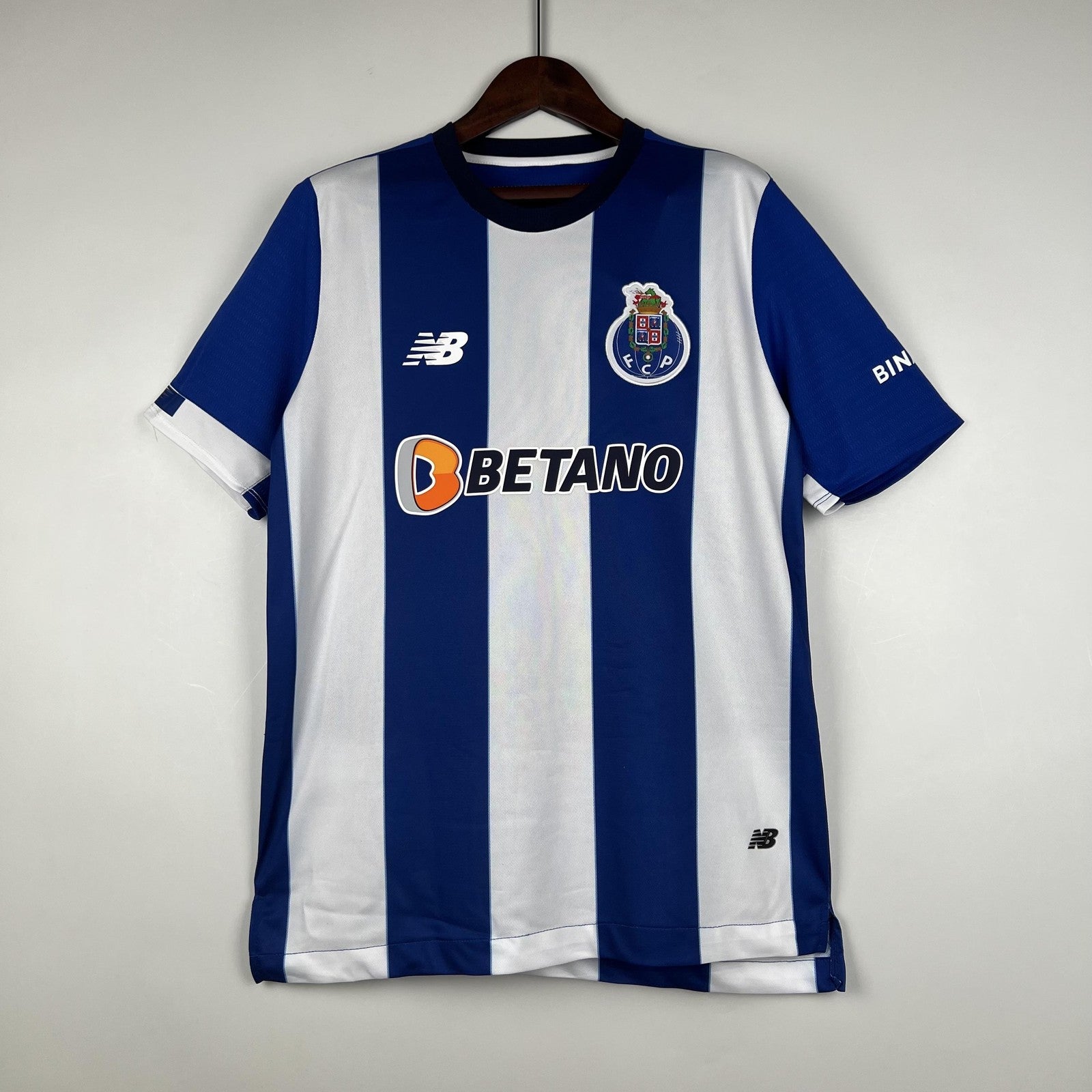 23 24 Porto Home