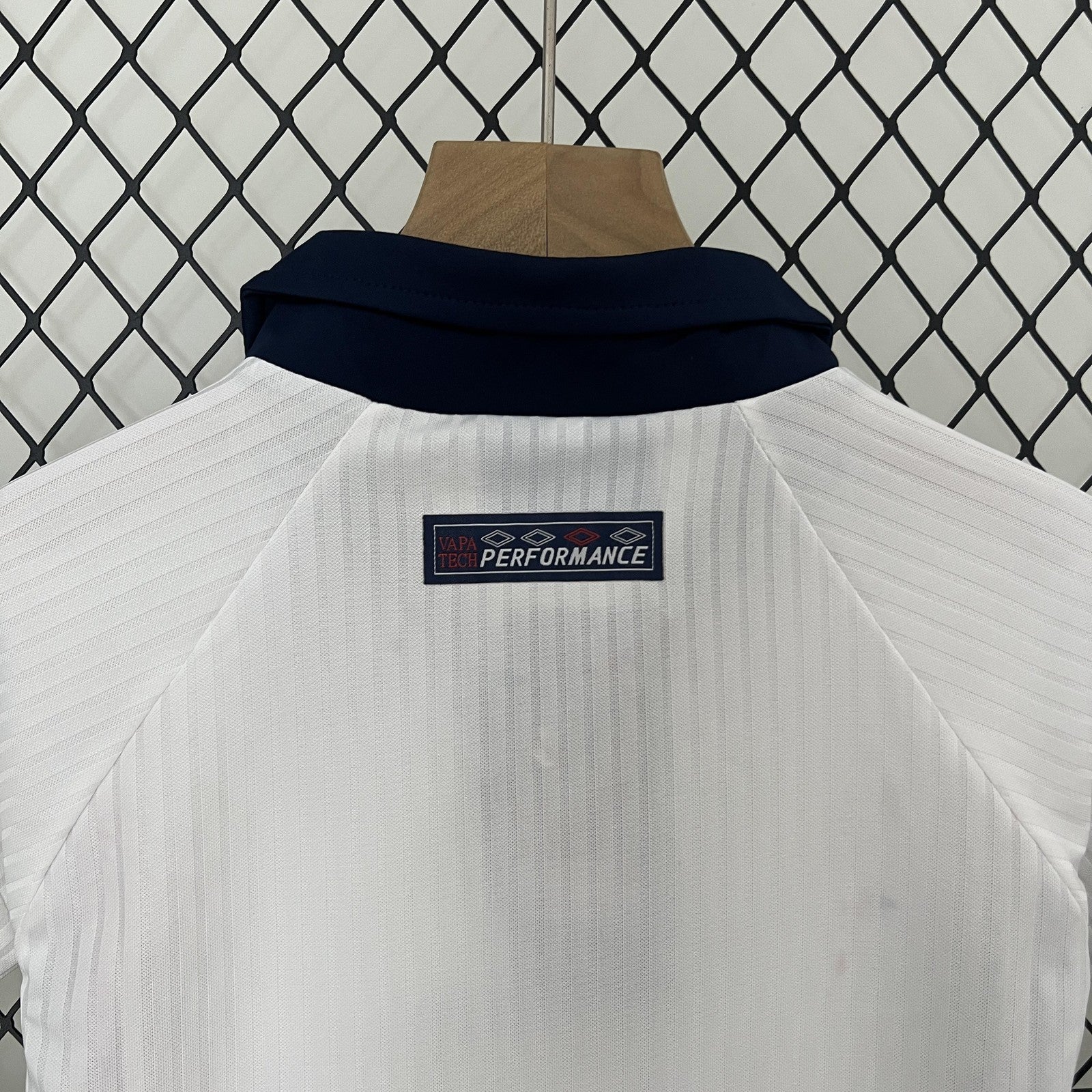 Kids England 1998 Home