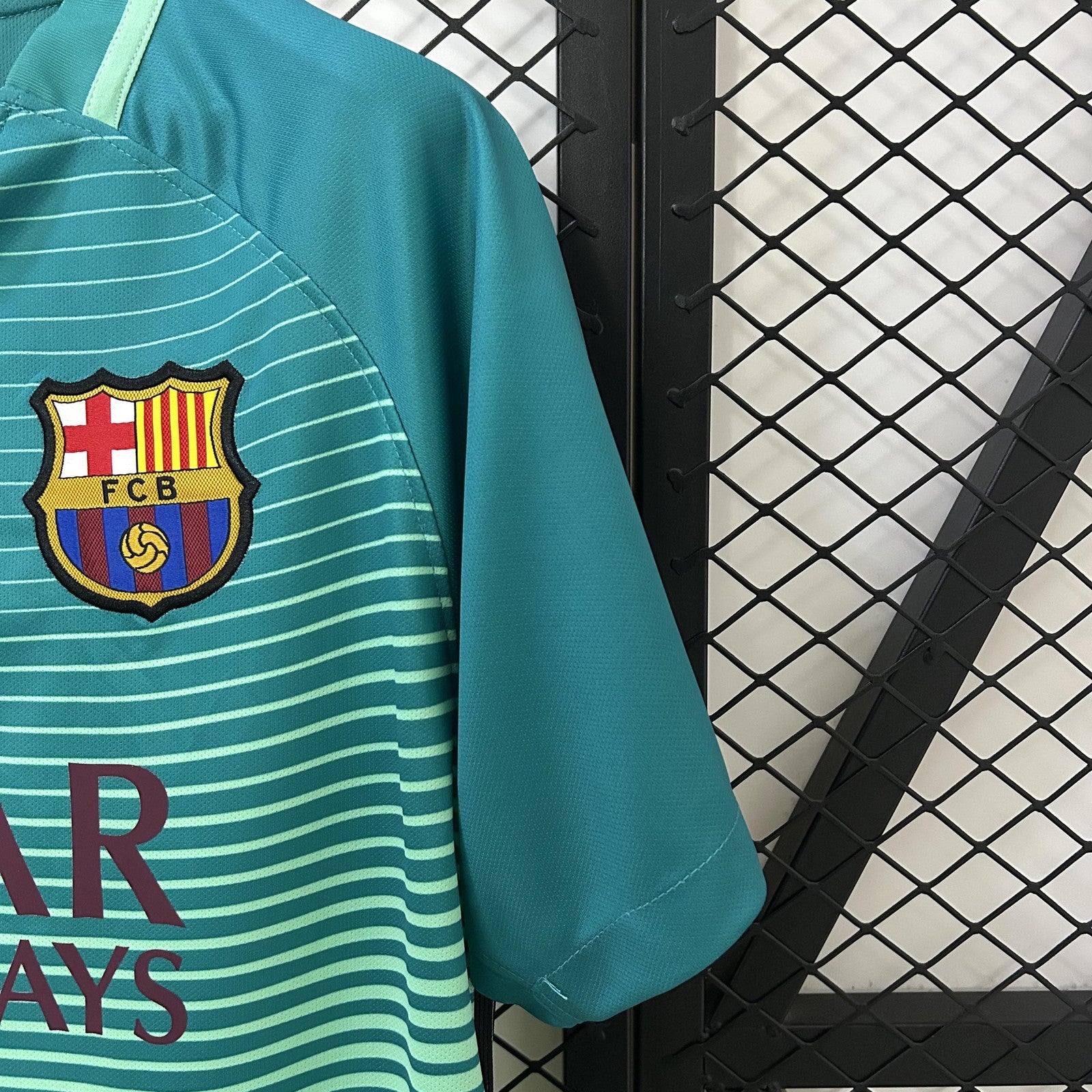 Retro Barcelona Third