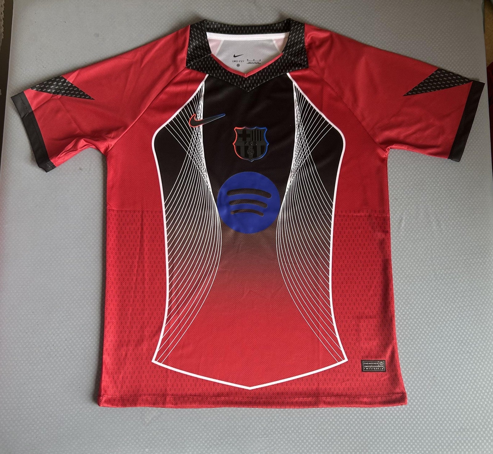 25 26 Barcelona Special Edition 4