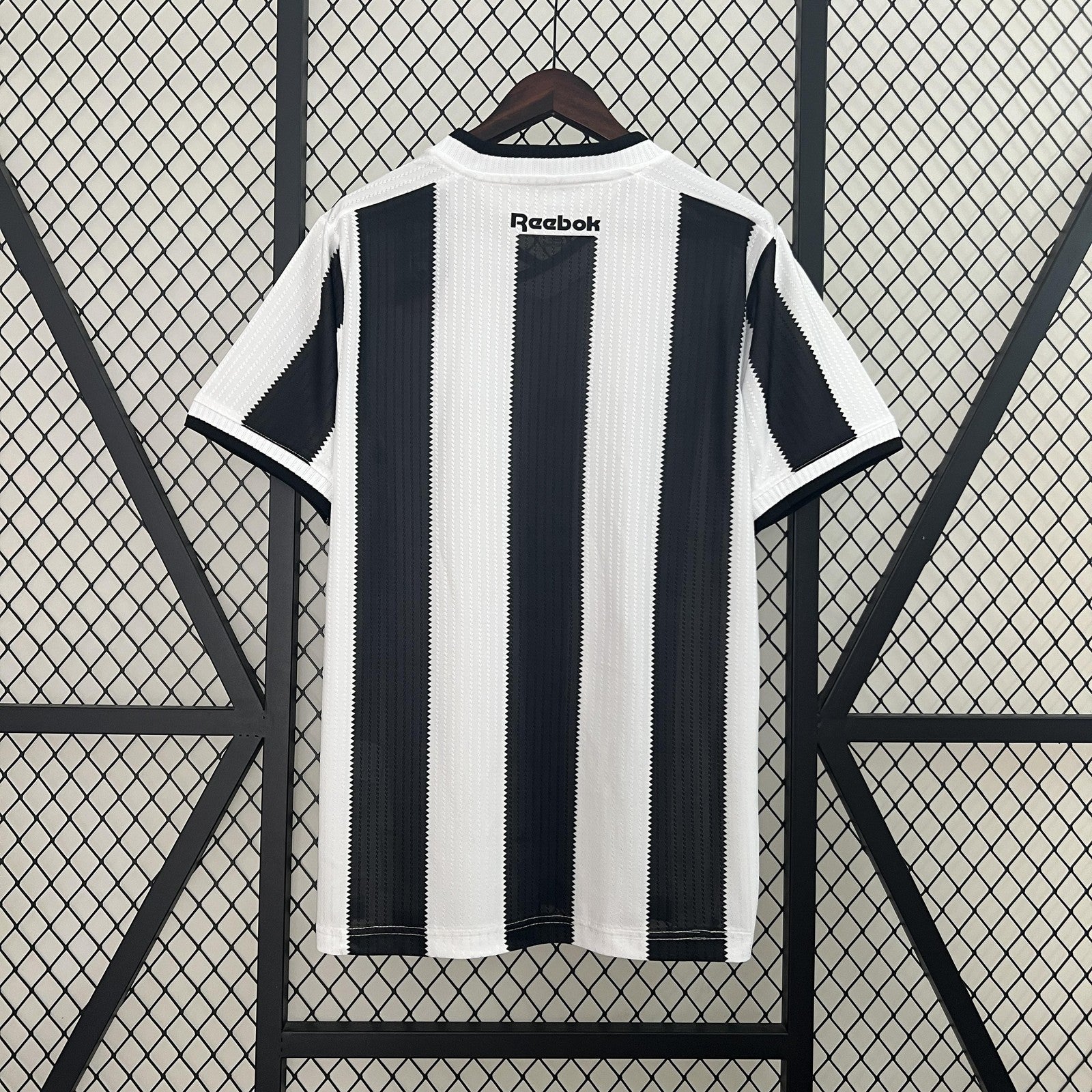 24 25 Botafogo Home All Sponsors