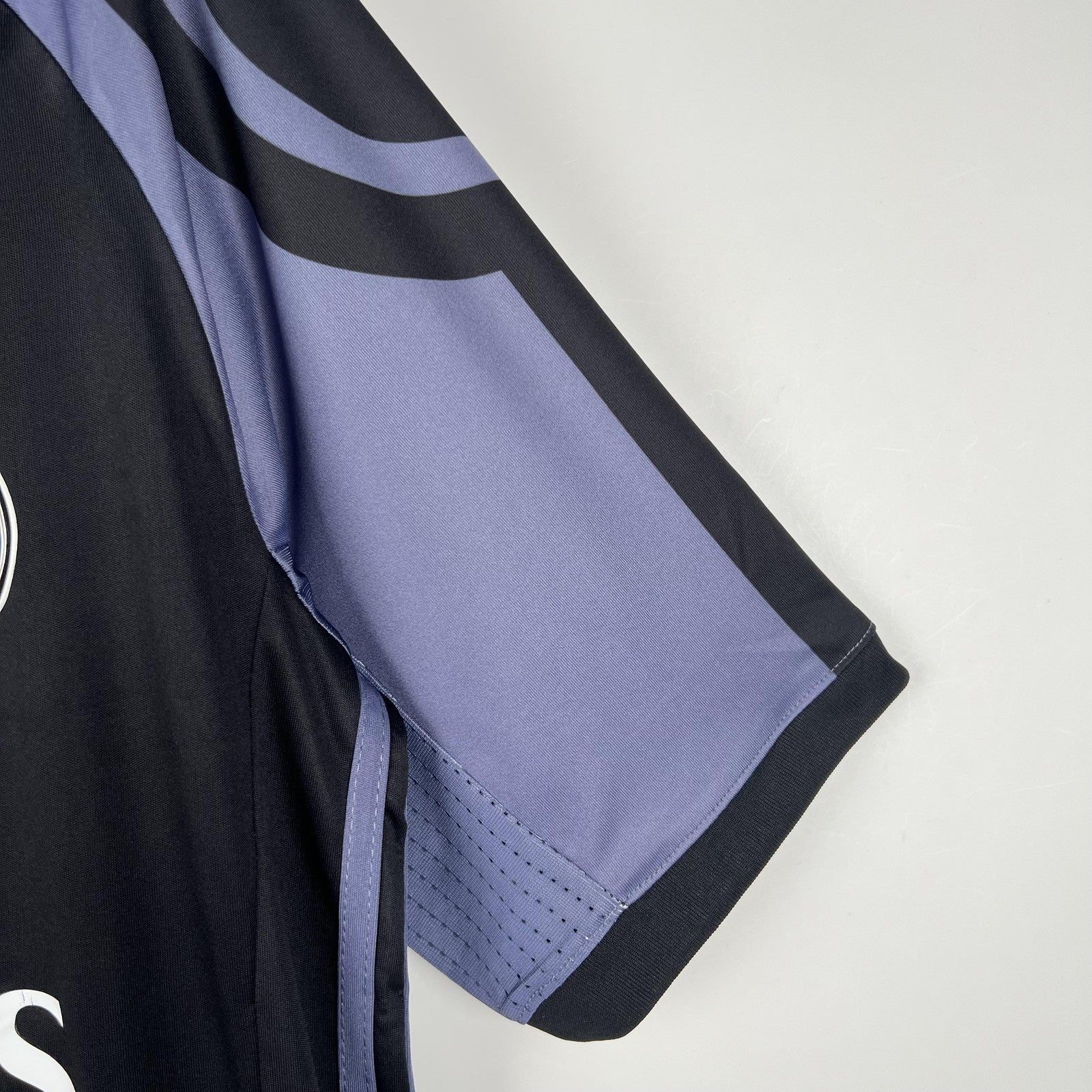 Retro Real Madrid 16 17 Third Away