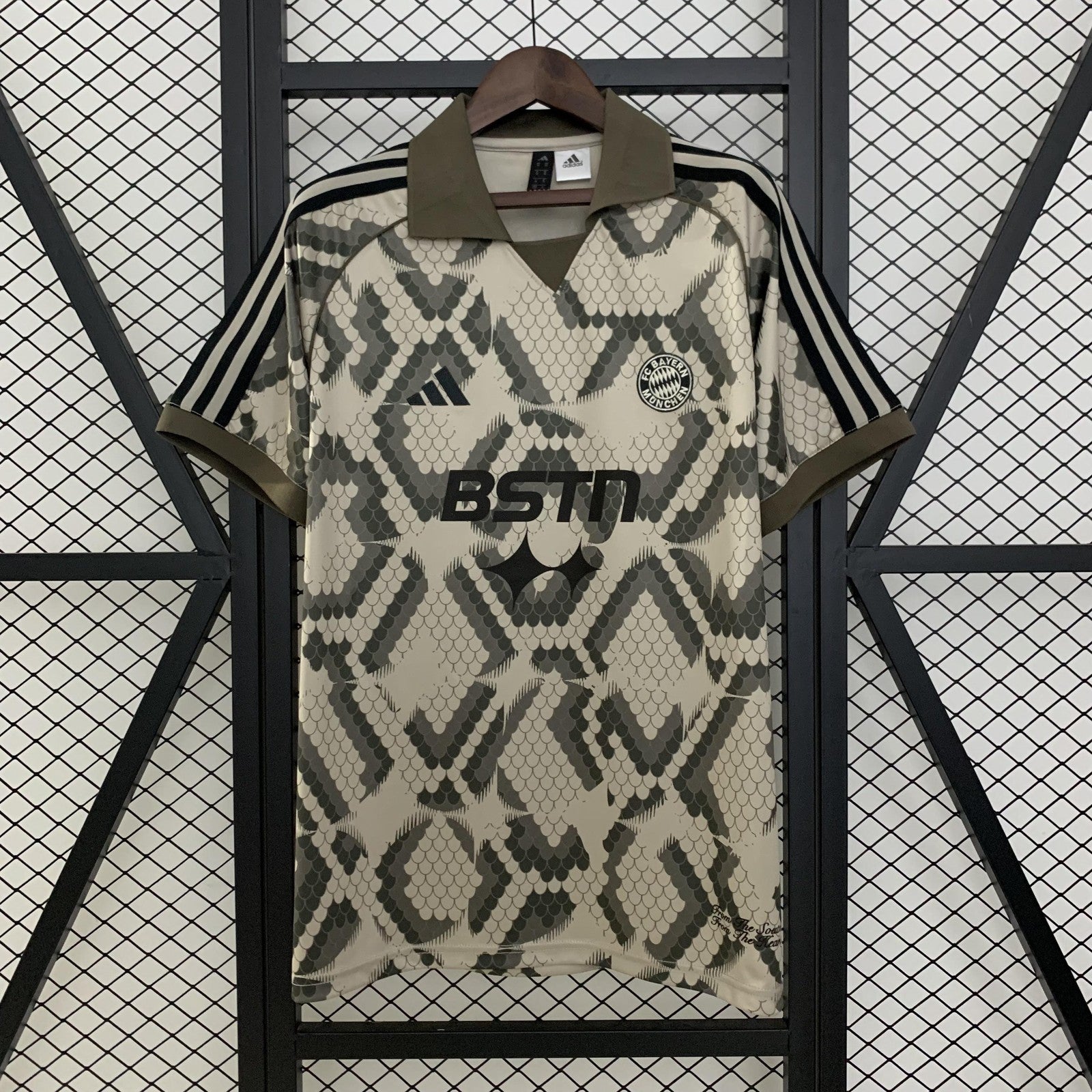 25 26 Bayern Munich Special Edition