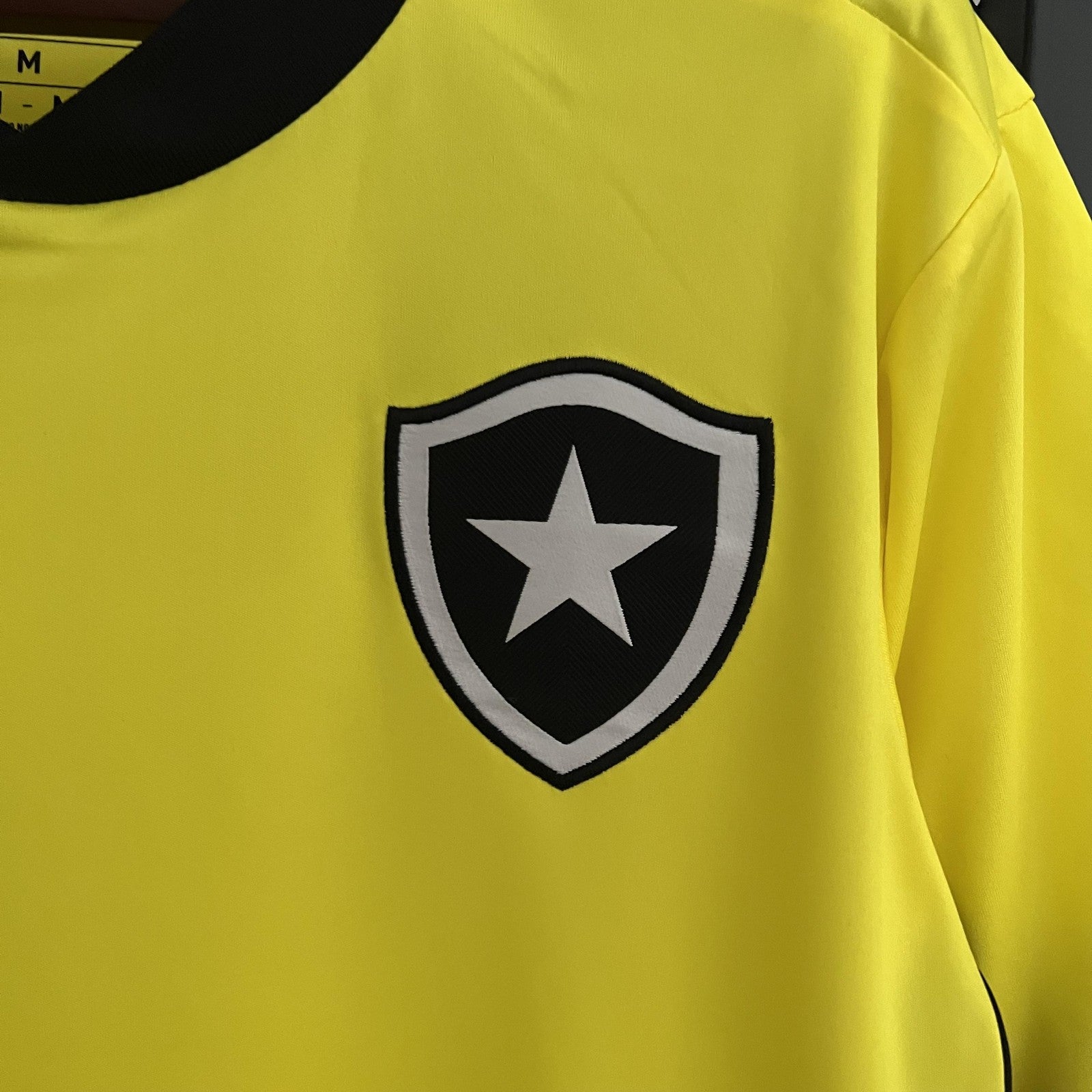 23 24 Goalkeeper Botafogo Yellow
