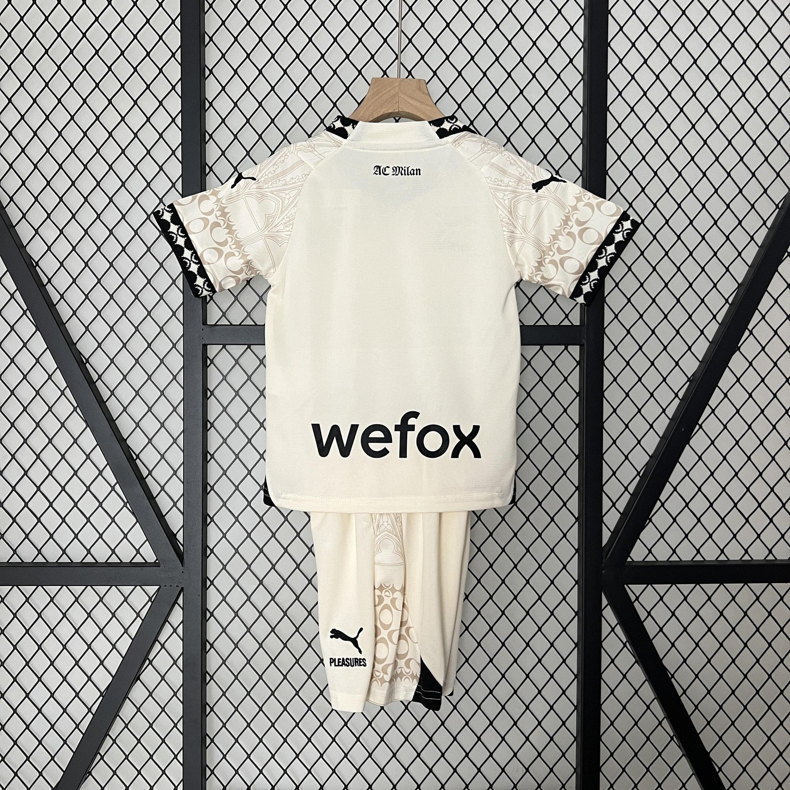 24 25 Kids Ac Milan Special Edition