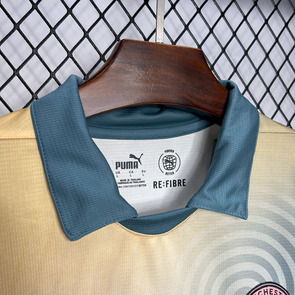 Manchester City Fourth Jersey