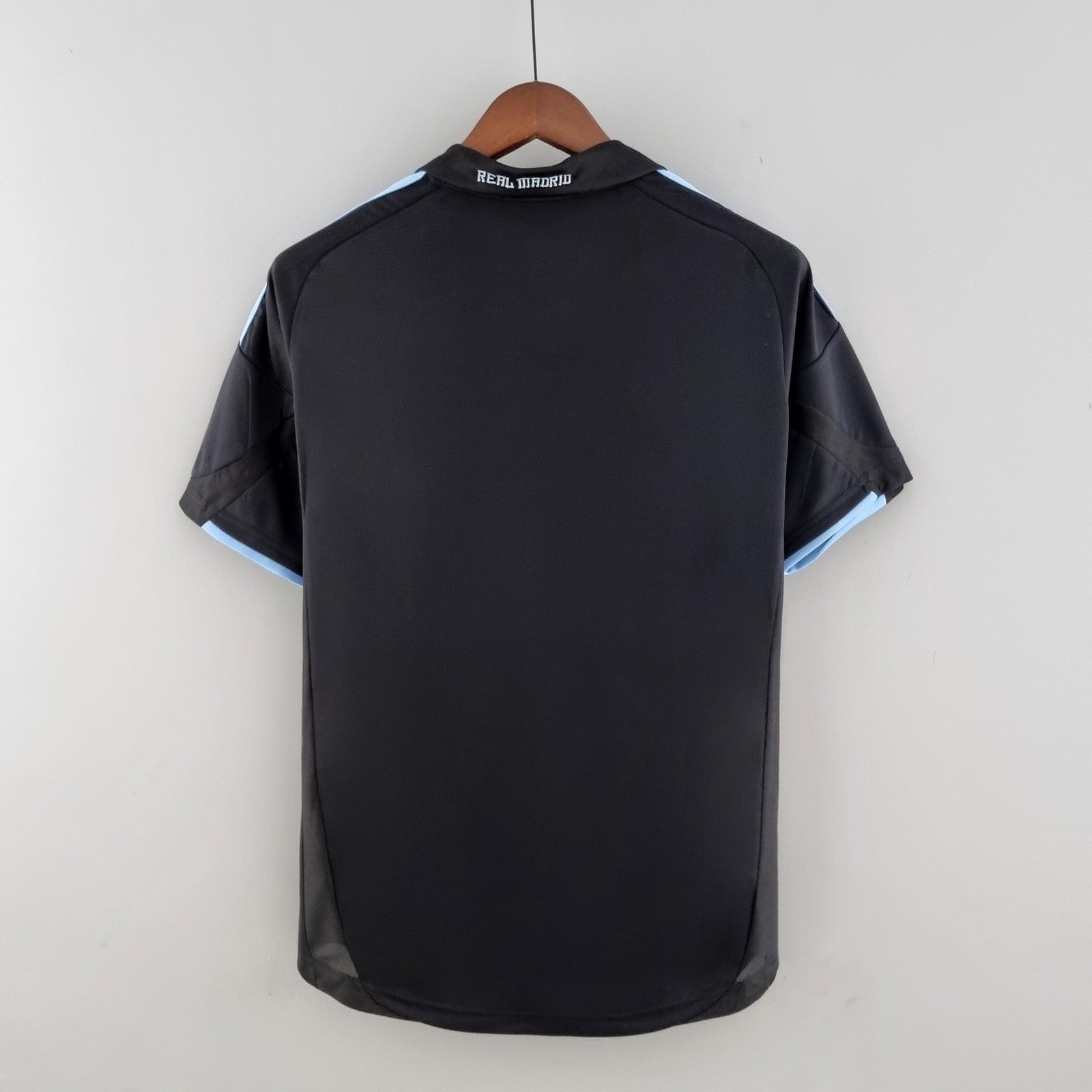 Retro Real Madrid 09 10 Away