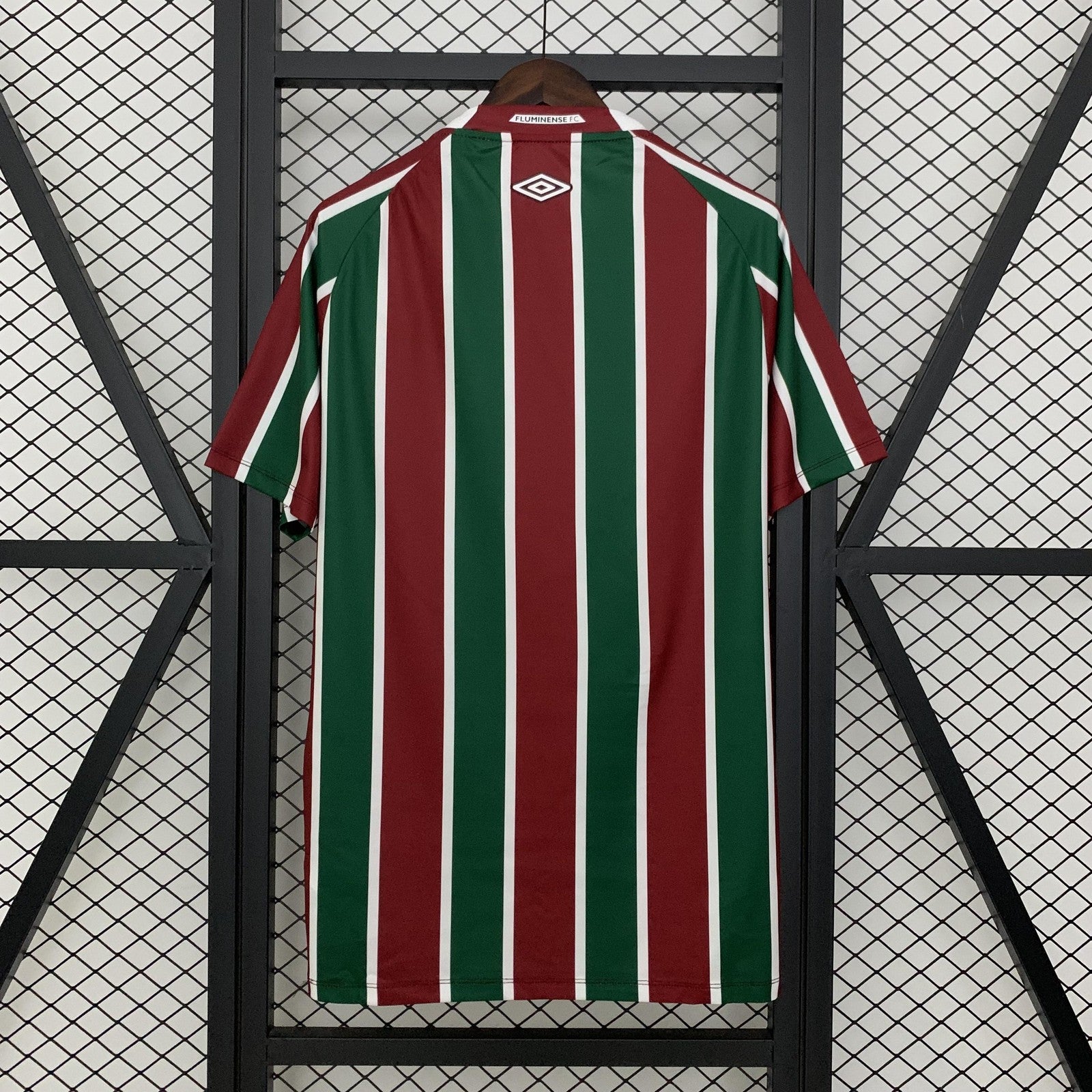 25 26 Fluminense Home