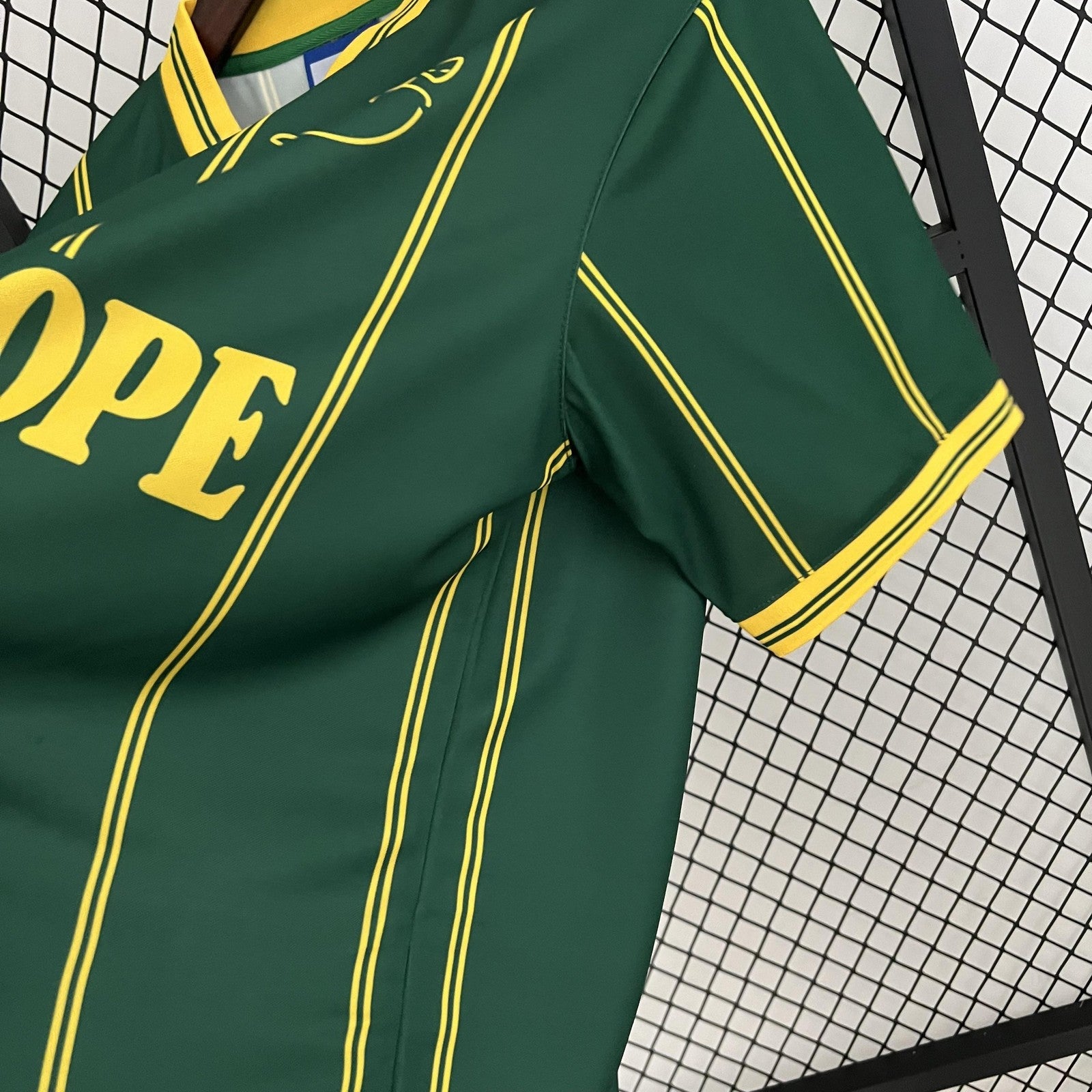 Retro Leicester City 1984 Away