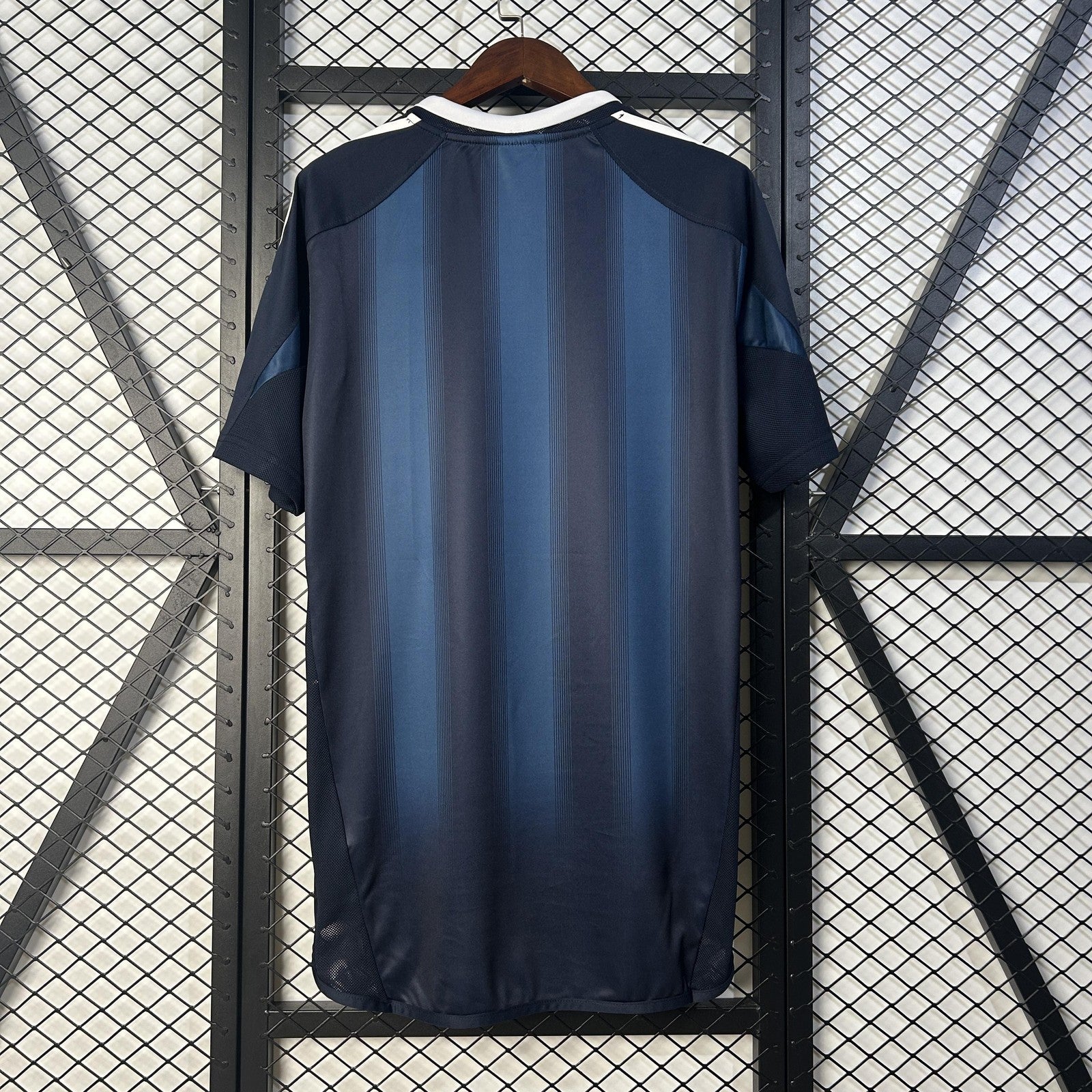 Retro Newcastle United Away