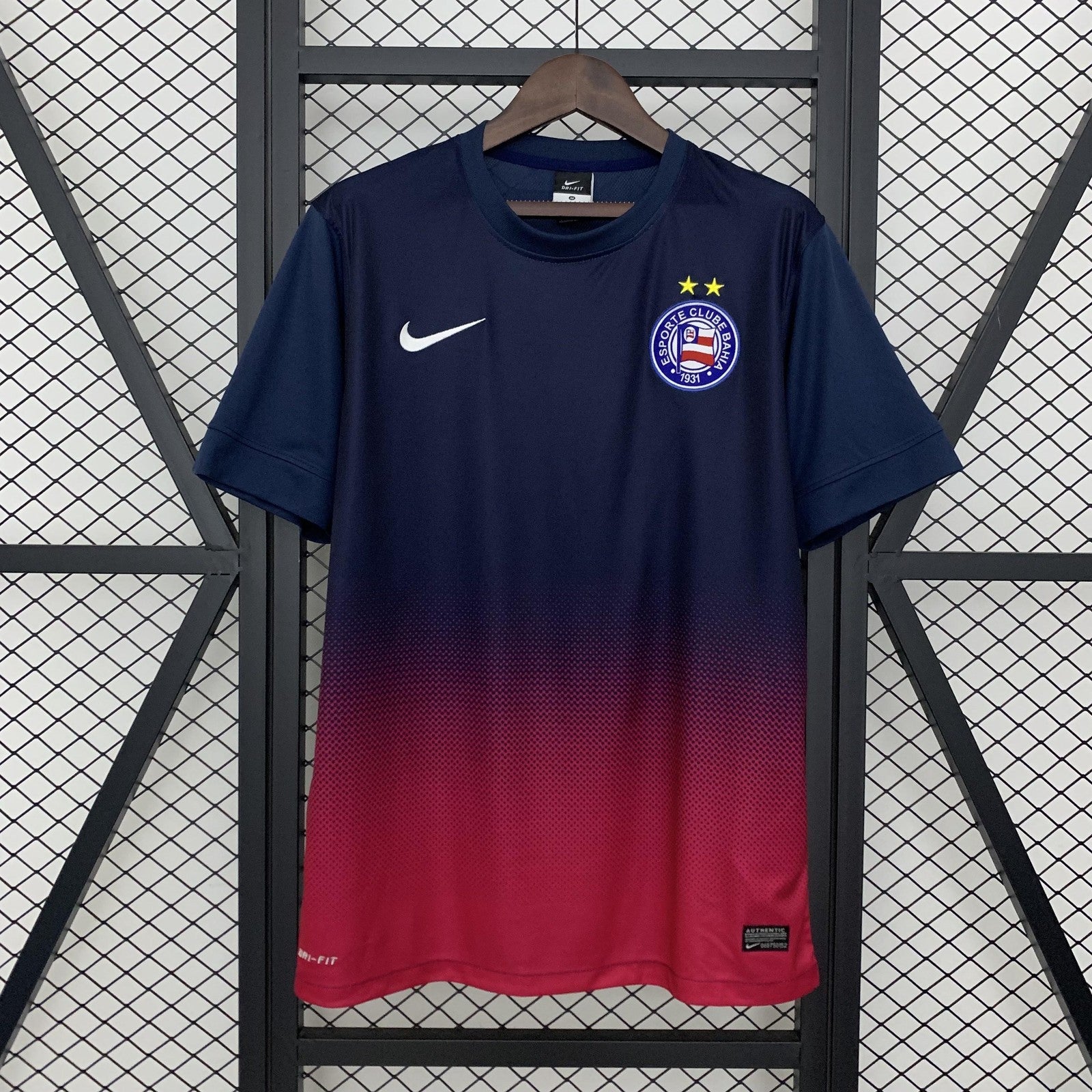 Retro Bahia Away