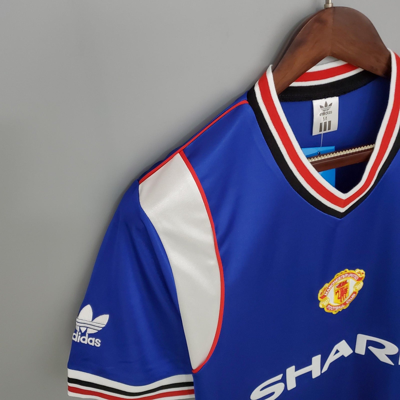 Retro M U Away Blue