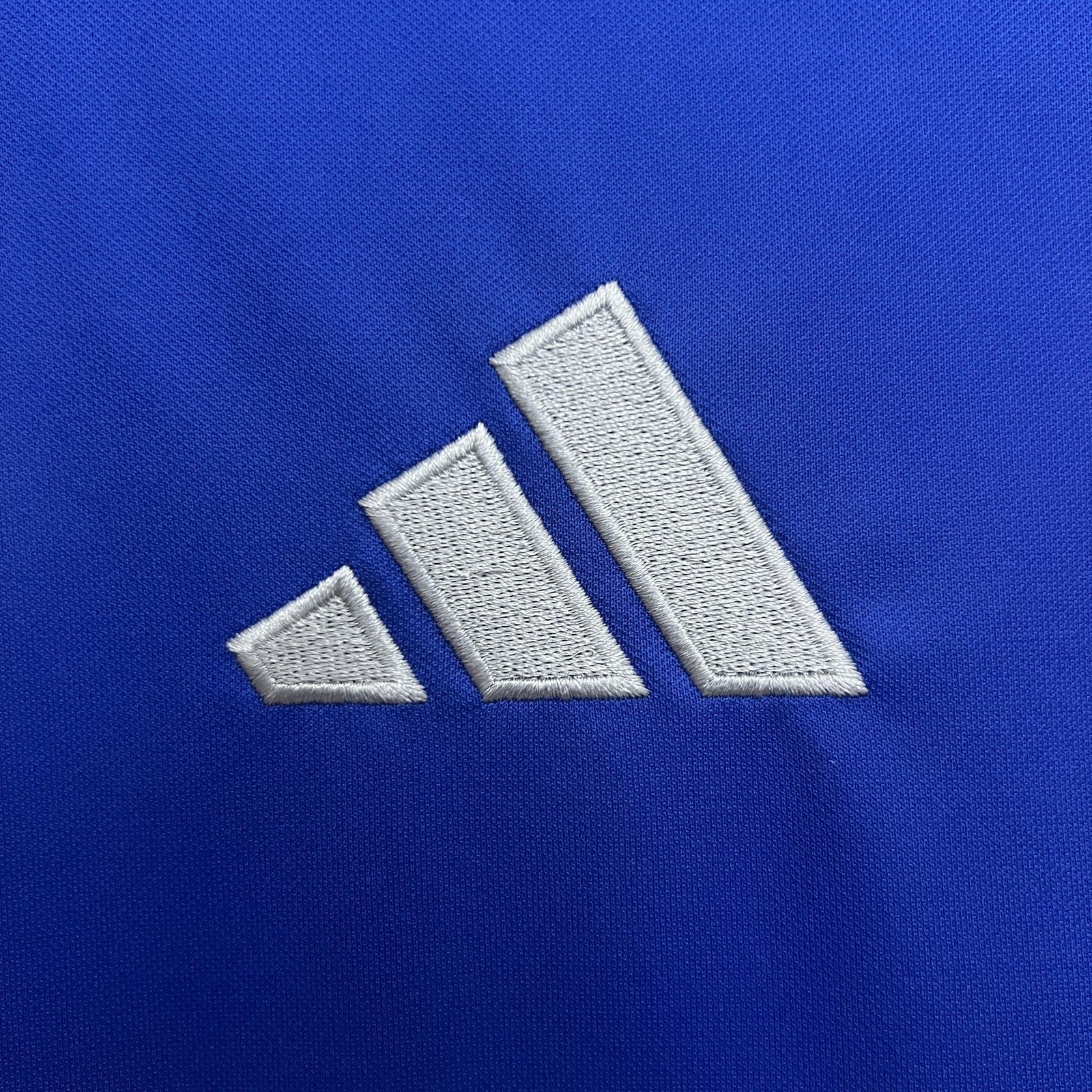 25 26 University of Chile Special Edition