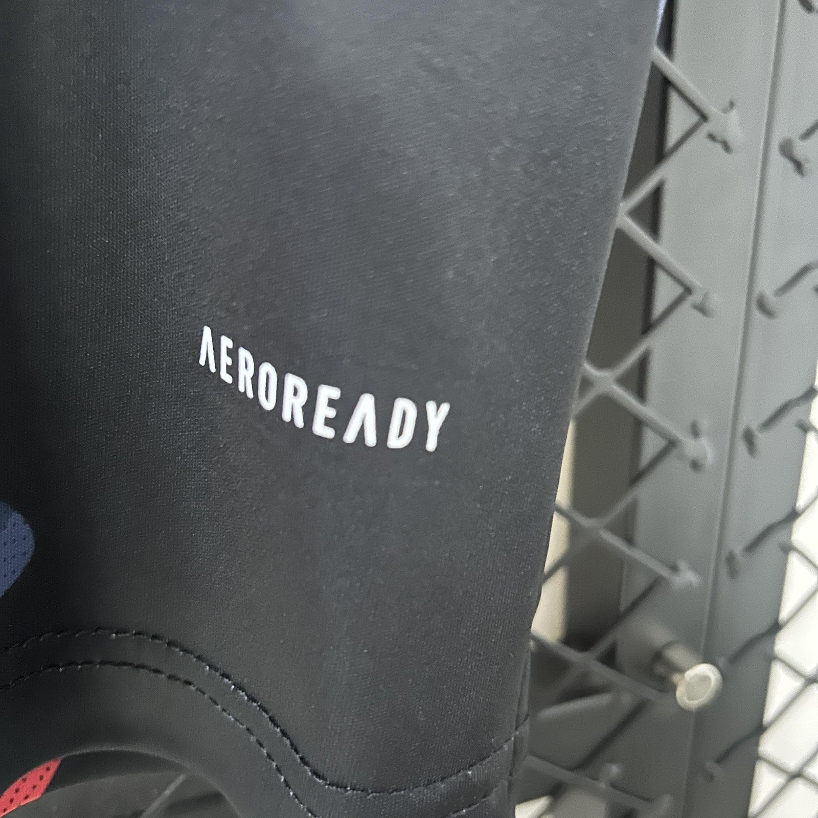 24 25 M U Special Edition