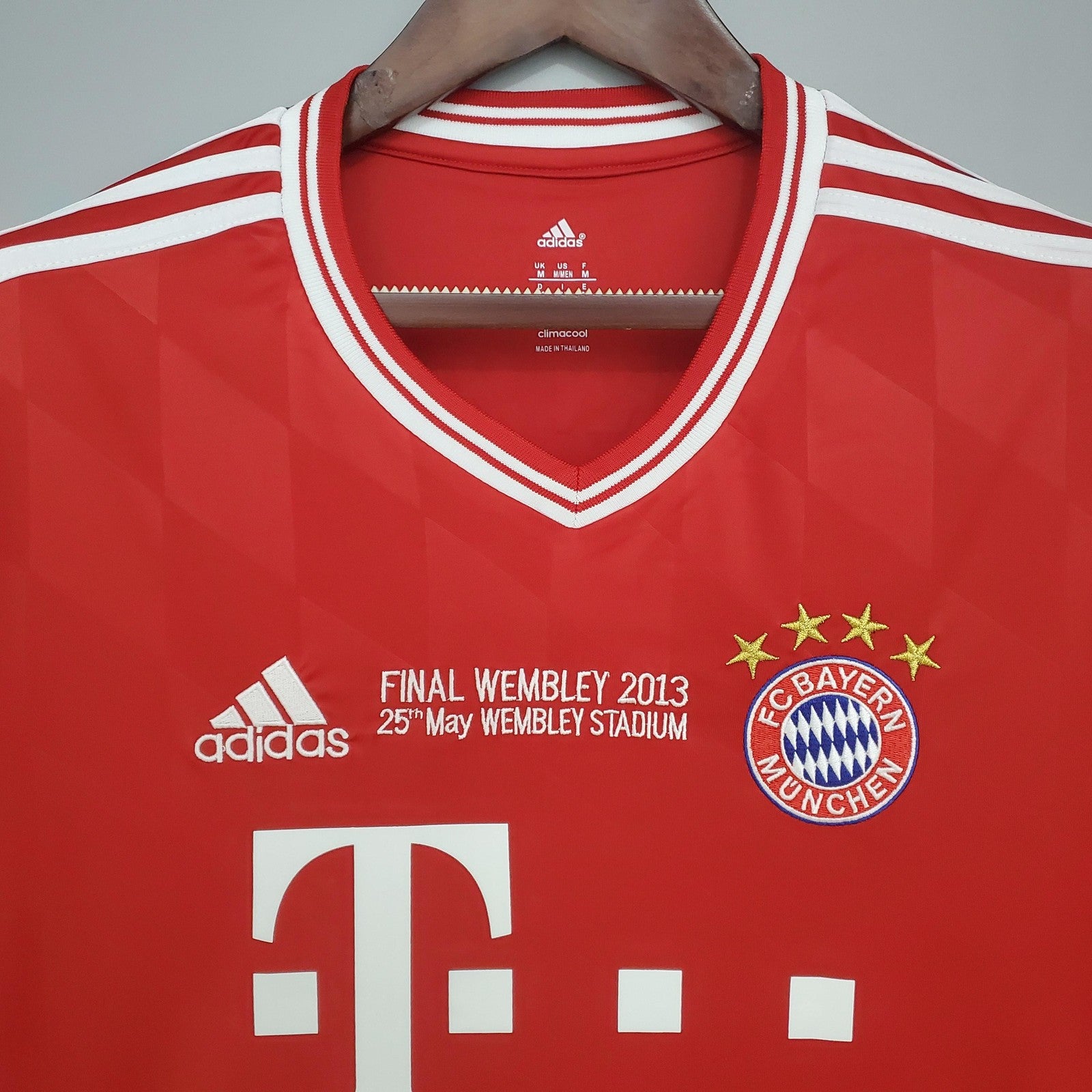 Retro Long Sleeve Bayern Munich Champions League Home