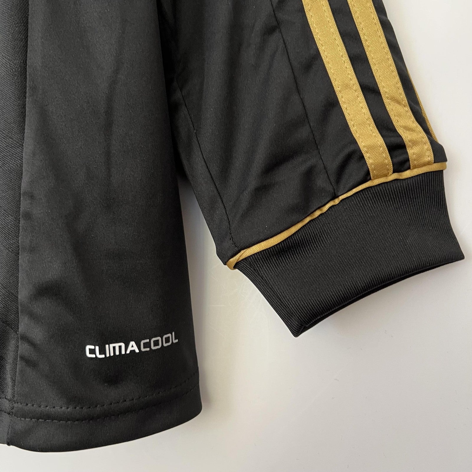 Retro Long Sleeve Real Madrid Away