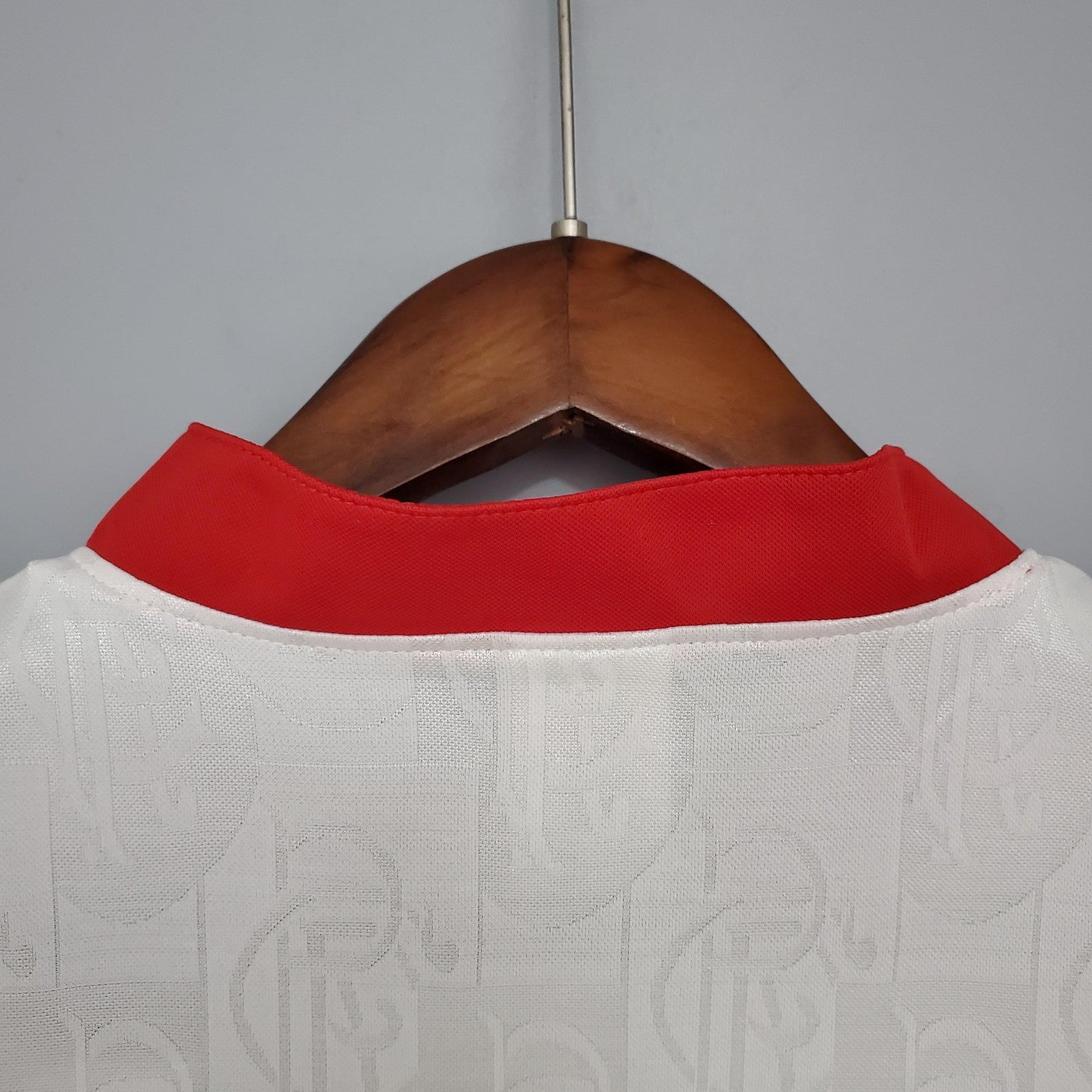 Retro Wanderer 96 97 Away